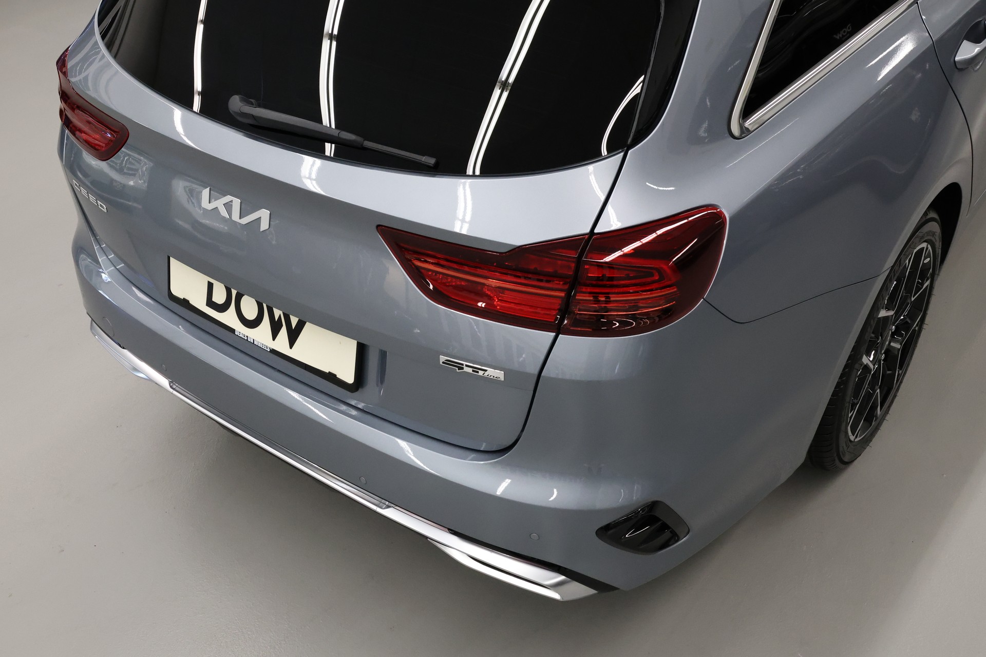 KIA Ceed SW 1.5 T-GDi GT-Line-image-9