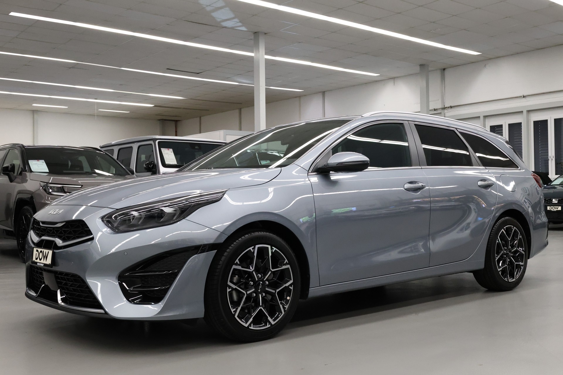 KIA Ceed SW 1.5 T-GDi GT-Line-showroom-element-3