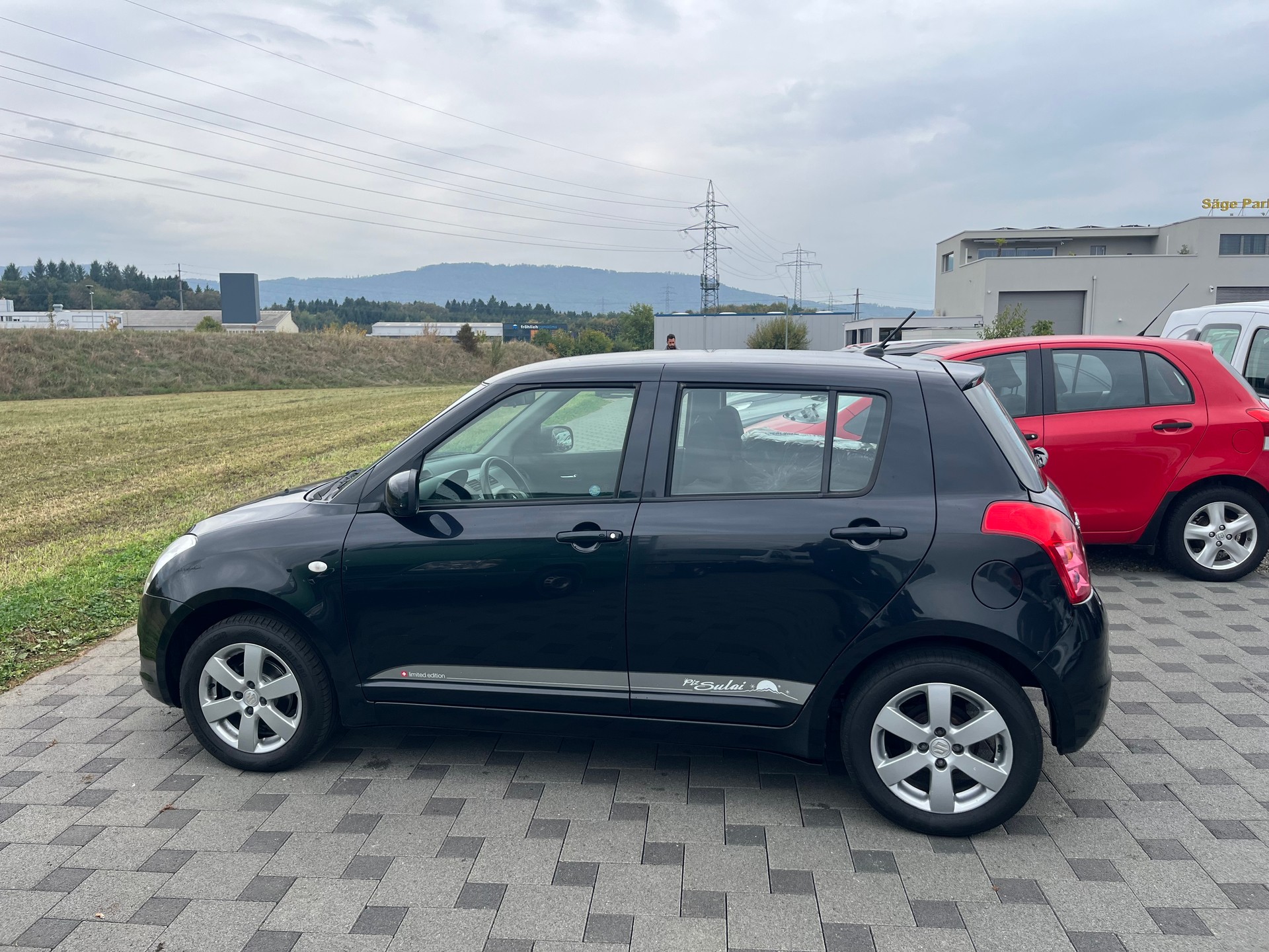 SUZUKI Swift 1.3i 16V GL Top 4x4-image-5