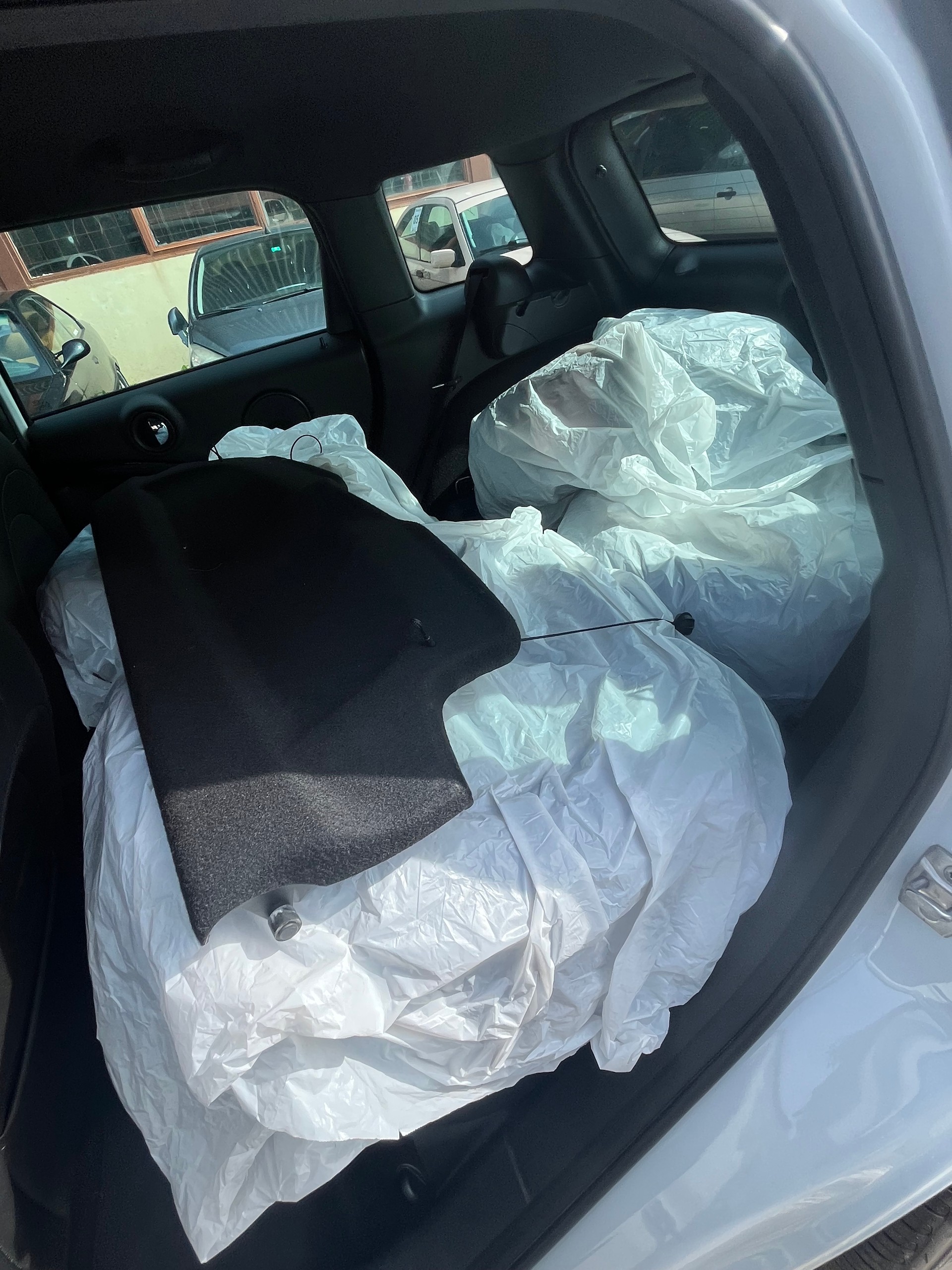 MINI Countryman Cooper SD ALL4-image-9