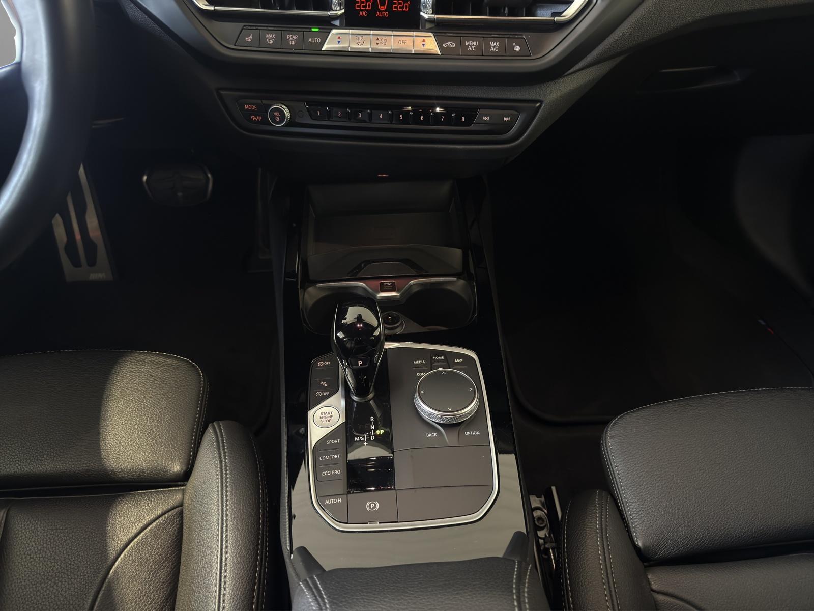 BMW 120d xDrive M-SportPaket-image-15