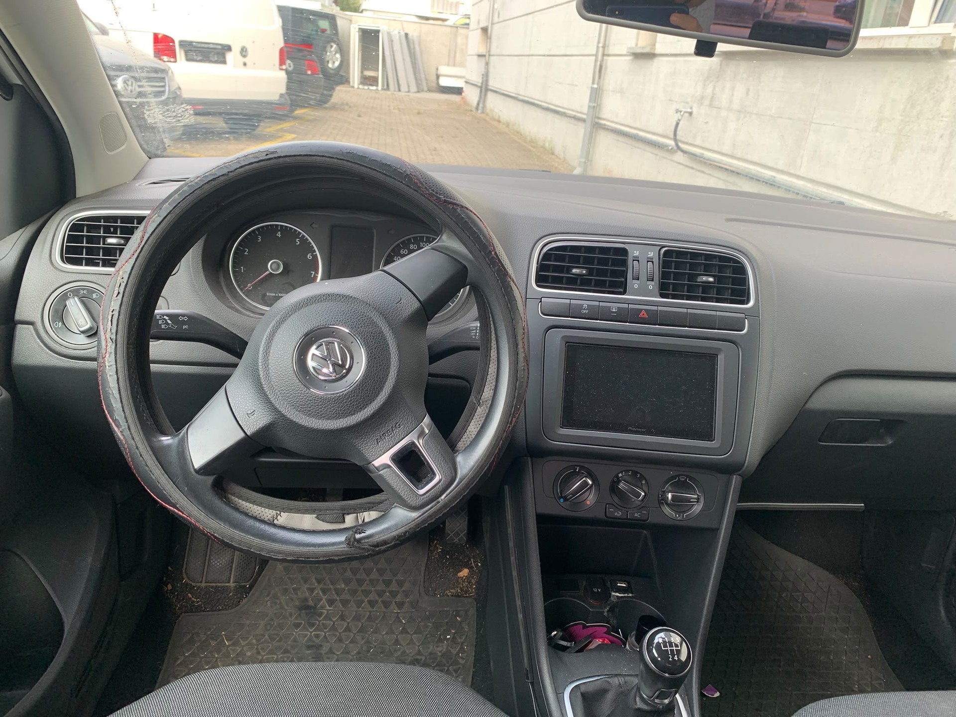 VW Polo 1.2 TSI Comfortline-image-5