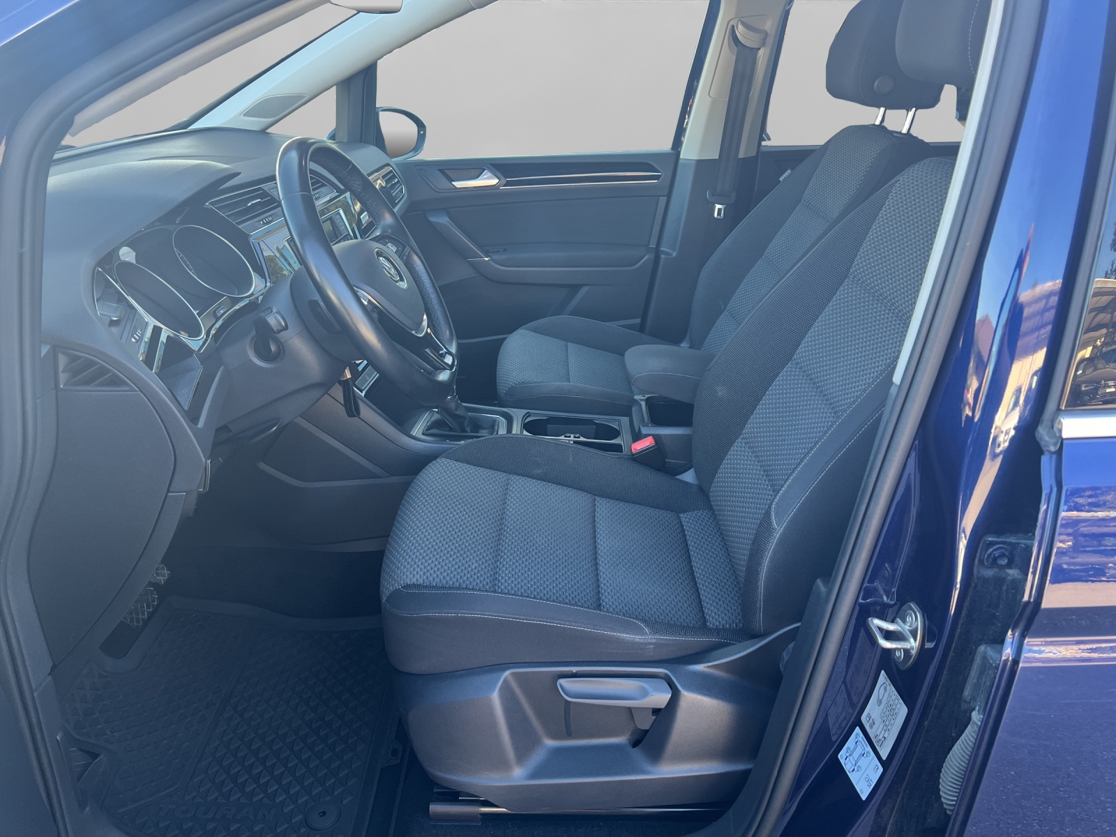 VW Touran 1.4 TSI BlueMotion Technology Comfortline DSG-image-8