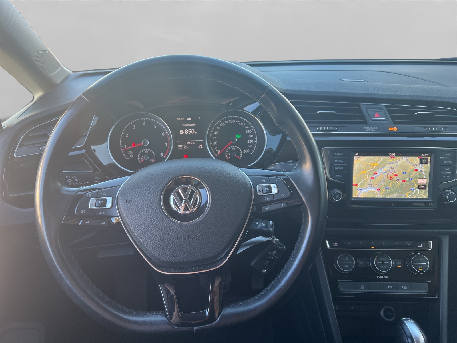 VW Touran 1.4 TSI BlueMotion Technology Comfortline DSG-image-10