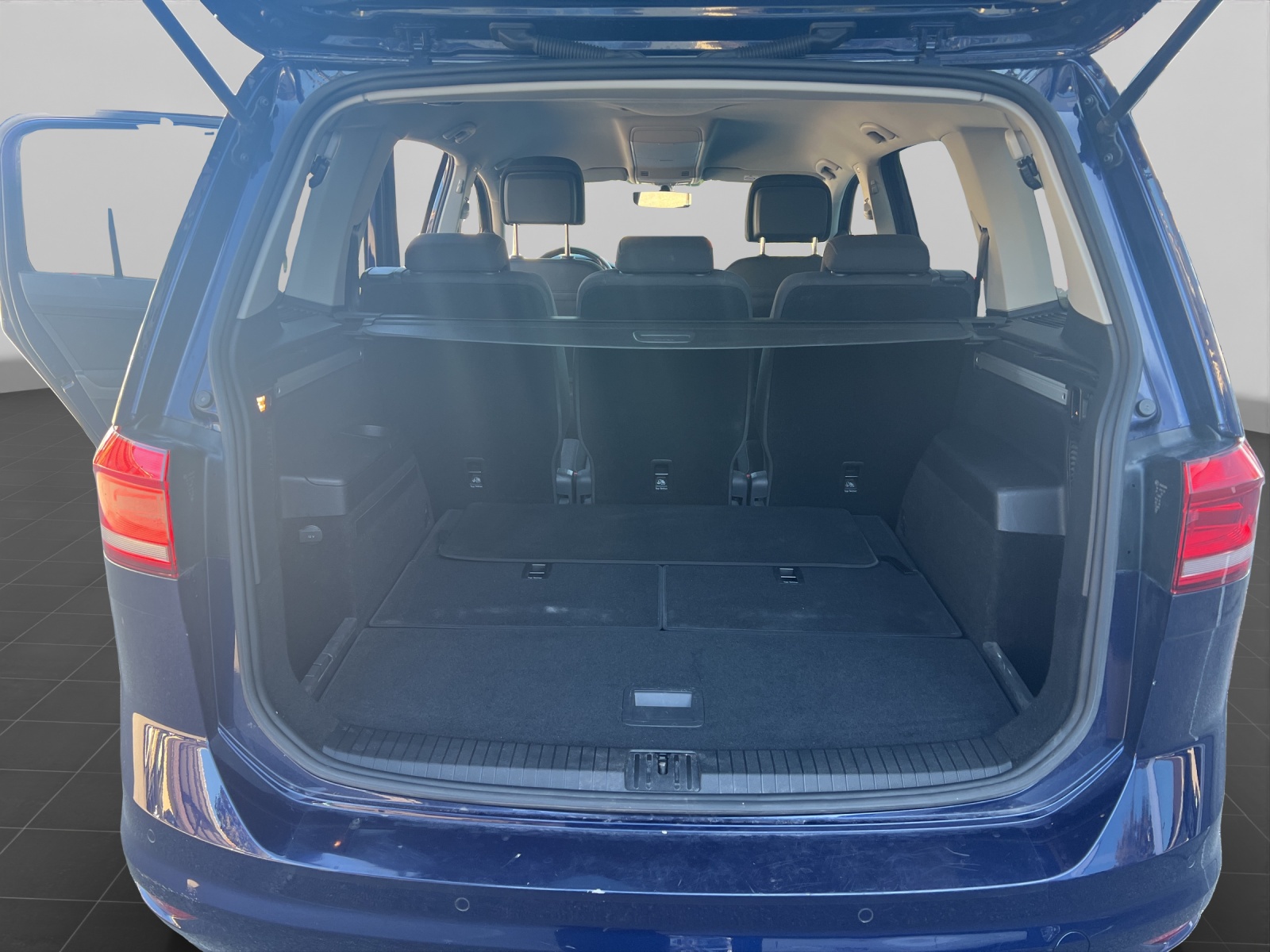 VW Touran 1.4 TSI BlueMotion Technology Comfortline DSG-image-13