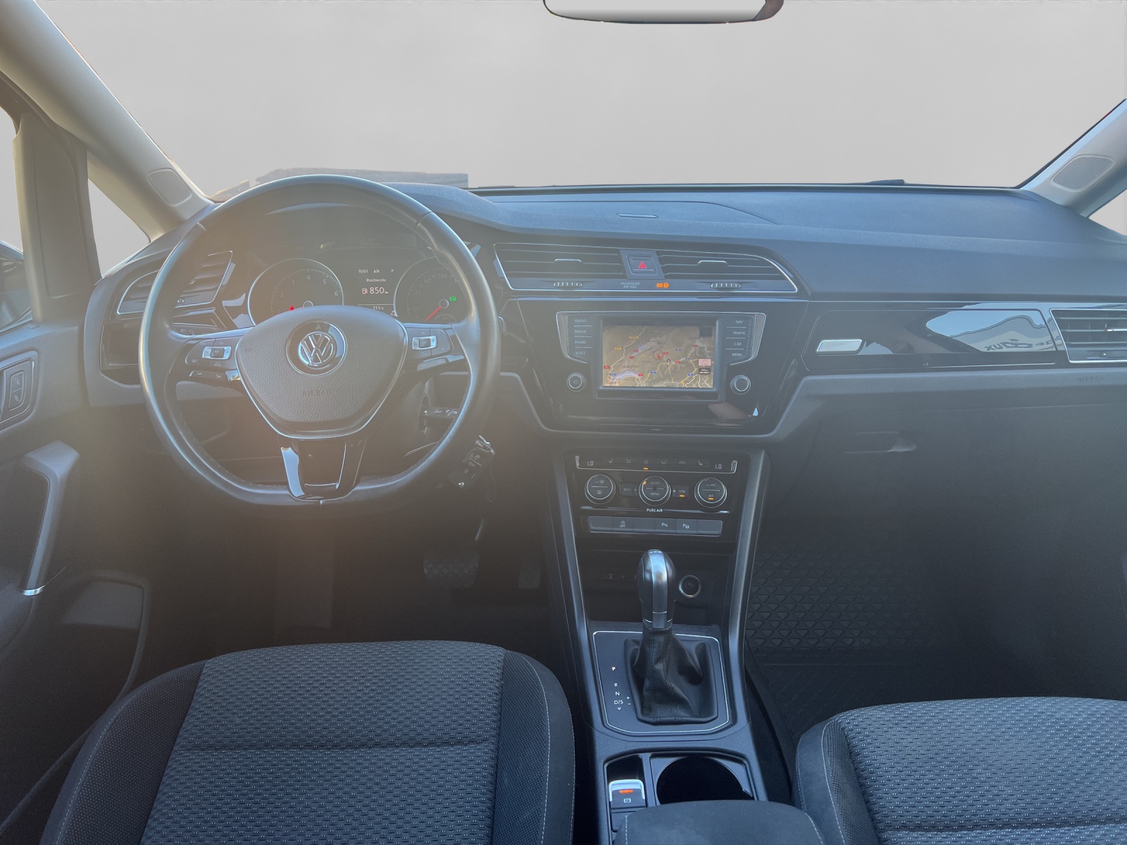 VW Touran 1.4 TSI BlueMotion Technology Comfortline DSG-image-9