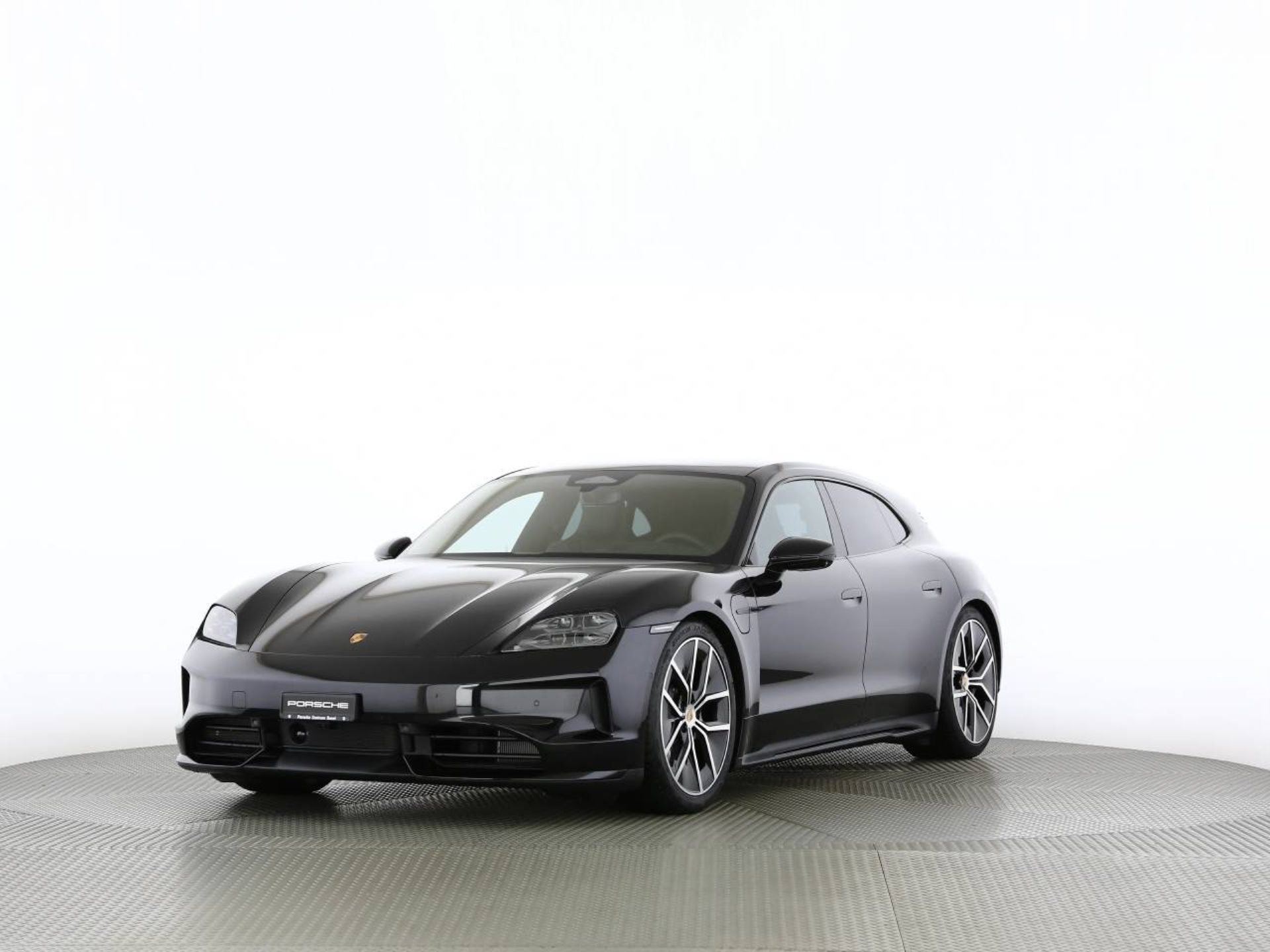 PORSCHE Taycan Sport Turismo Black Edition-image-7