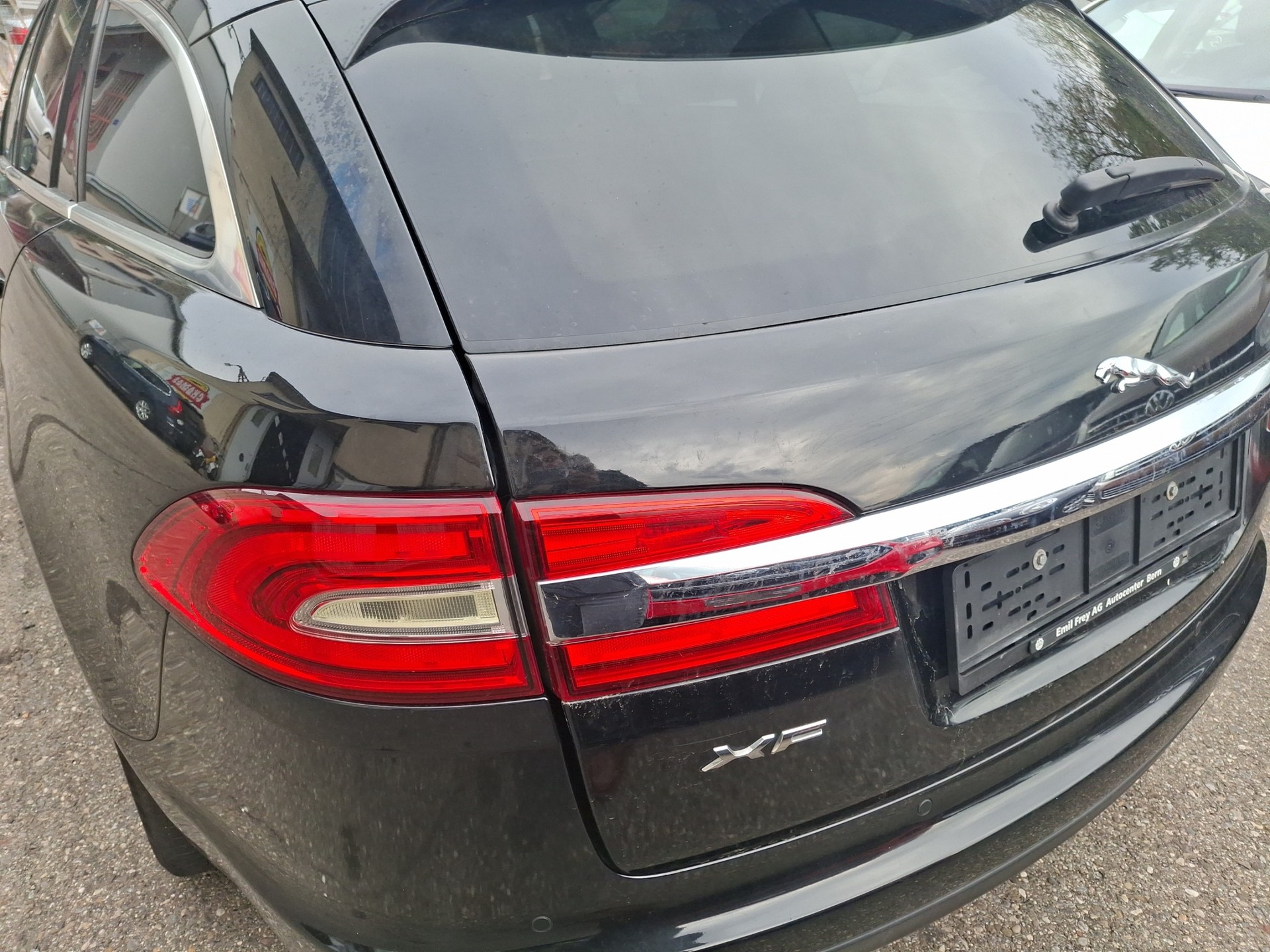 JAGUAR XF Sportbrake 3.0d V6 Portfolio-image-10