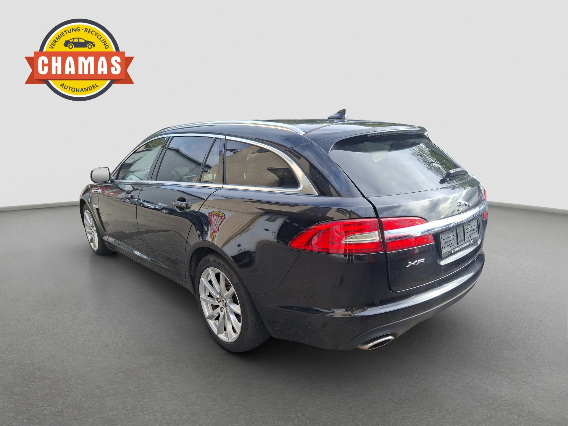 JAGUAR XF Sportbrake 3.0d V6 Portfolio-image-4