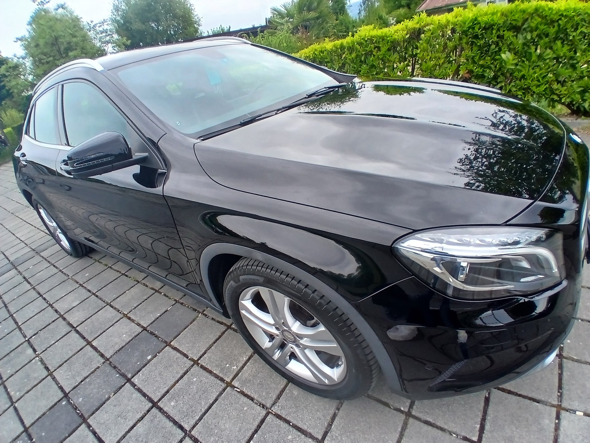 MERCEDES-BENZ GLA 200 CDI Urban 4m-image-2