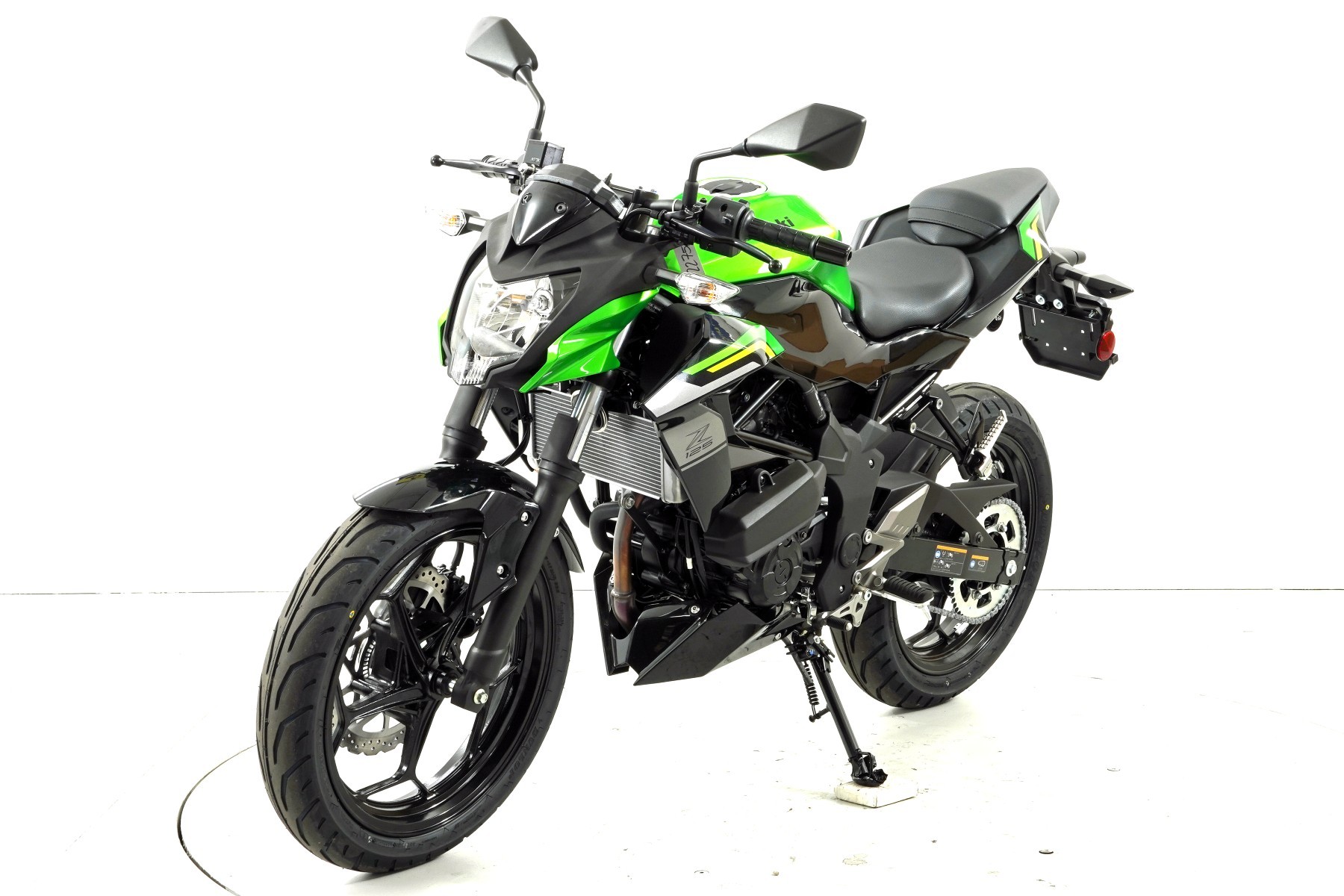 KAWASAKI Z 125 ABS-showroom-element-2