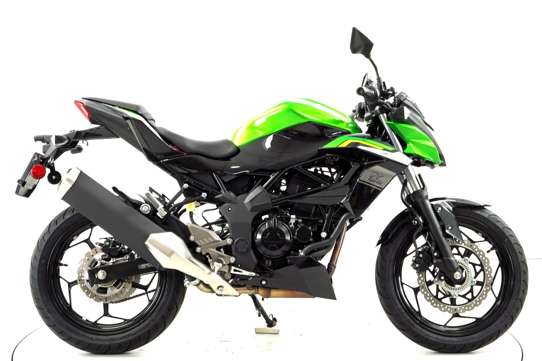 KAWASAKI Z 125 ABS-showroom-element-3