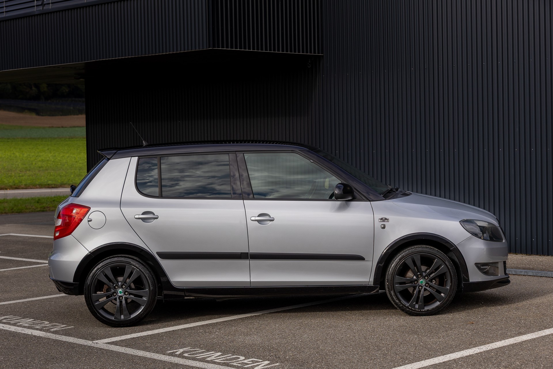 SKODA 1.2 TSI Monte Carlo-image-3