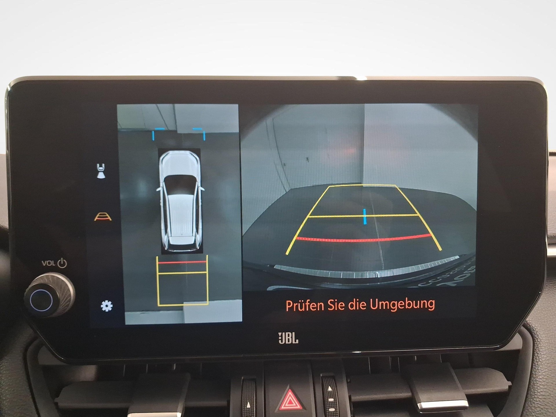 TOYOTA RAV4 2.5 Plug-In-Hybrid Platinum-image-13