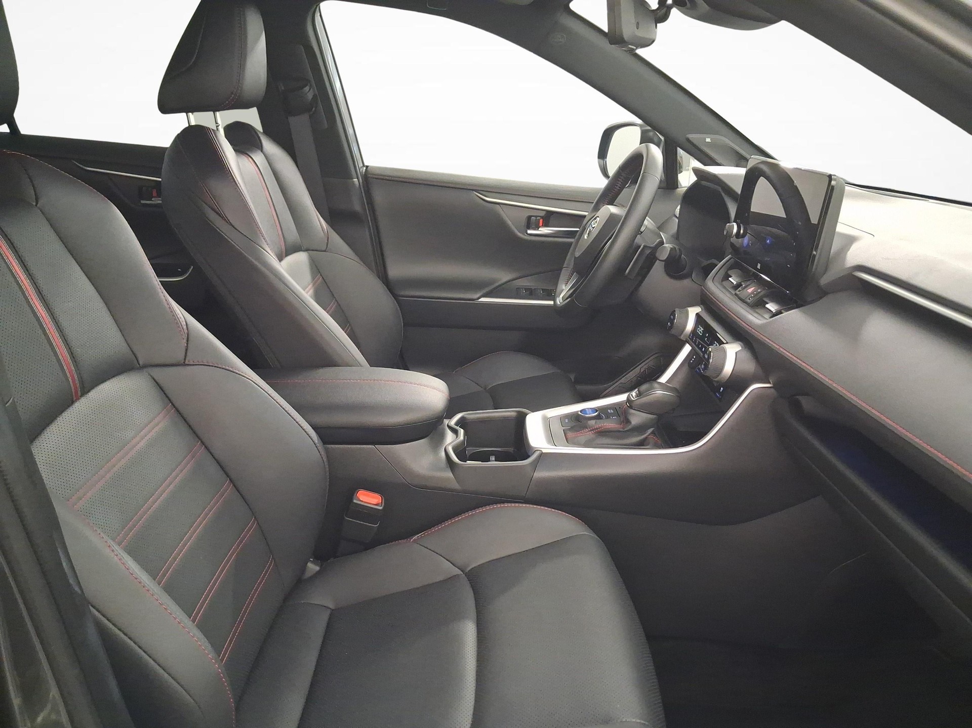 TOYOTA RAV4 2.5 Plug-In-Hybrid Platinum-image-9