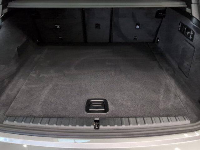 BMW iX I20 xDrive60-image-12