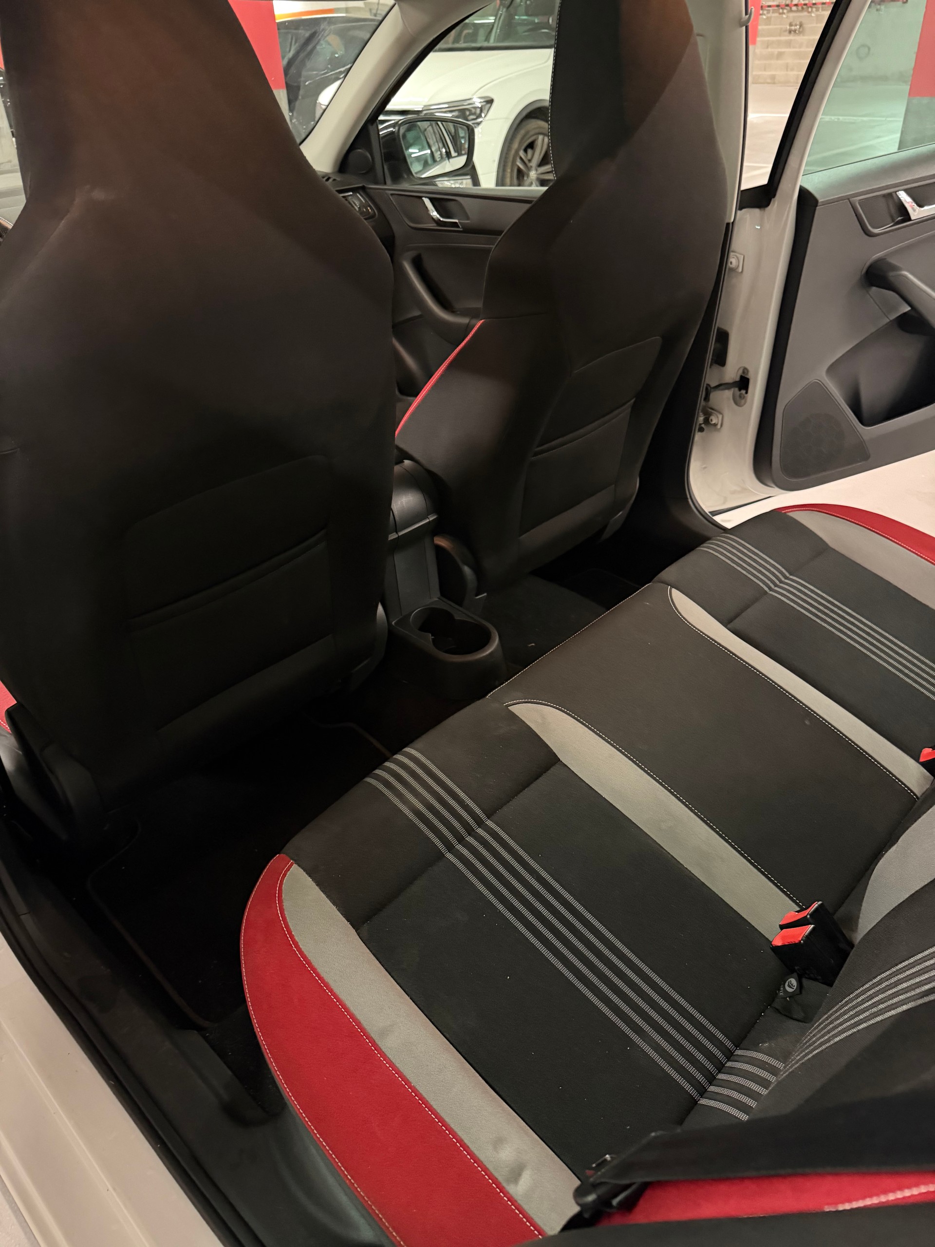 SKODA Rapid Spaceback 1.4 TSI Monte Carlo DSG-image-13
