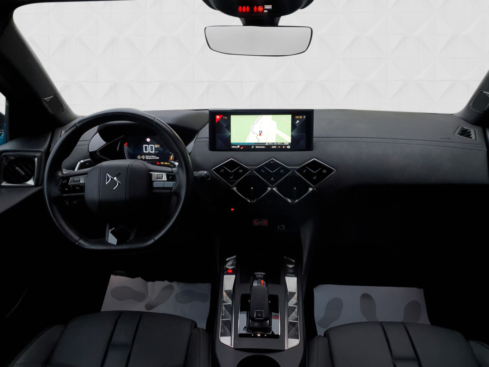 DS AUTOMOBILES DS 3 Crossback 1.2 SO Chic EAT8-image-9