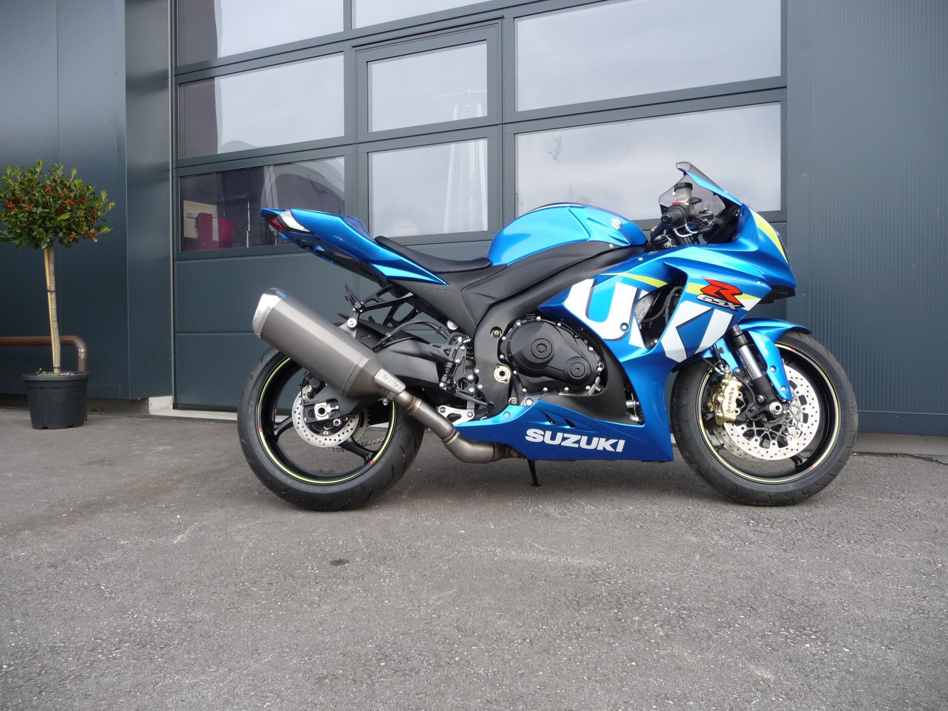 SUZUKI GSX-R1000 ABS L5-showroom-element-2