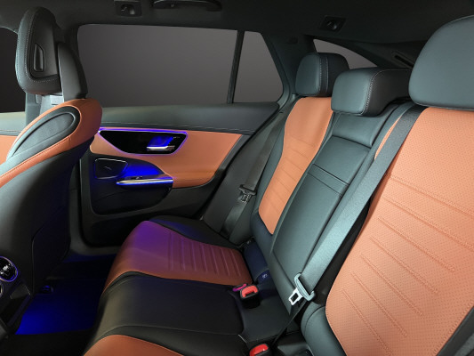 MERCEDES-BENZ C 220 d T 4 M Swiss Star-image-6
