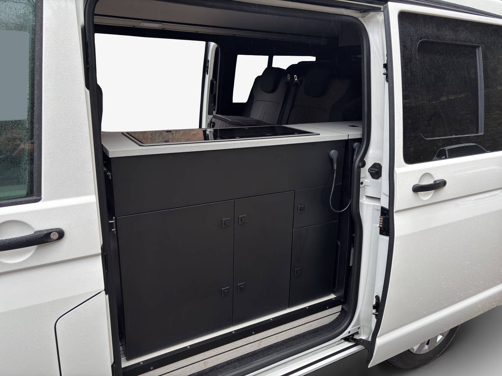VW T6.1 2.0 TDI-image-5
