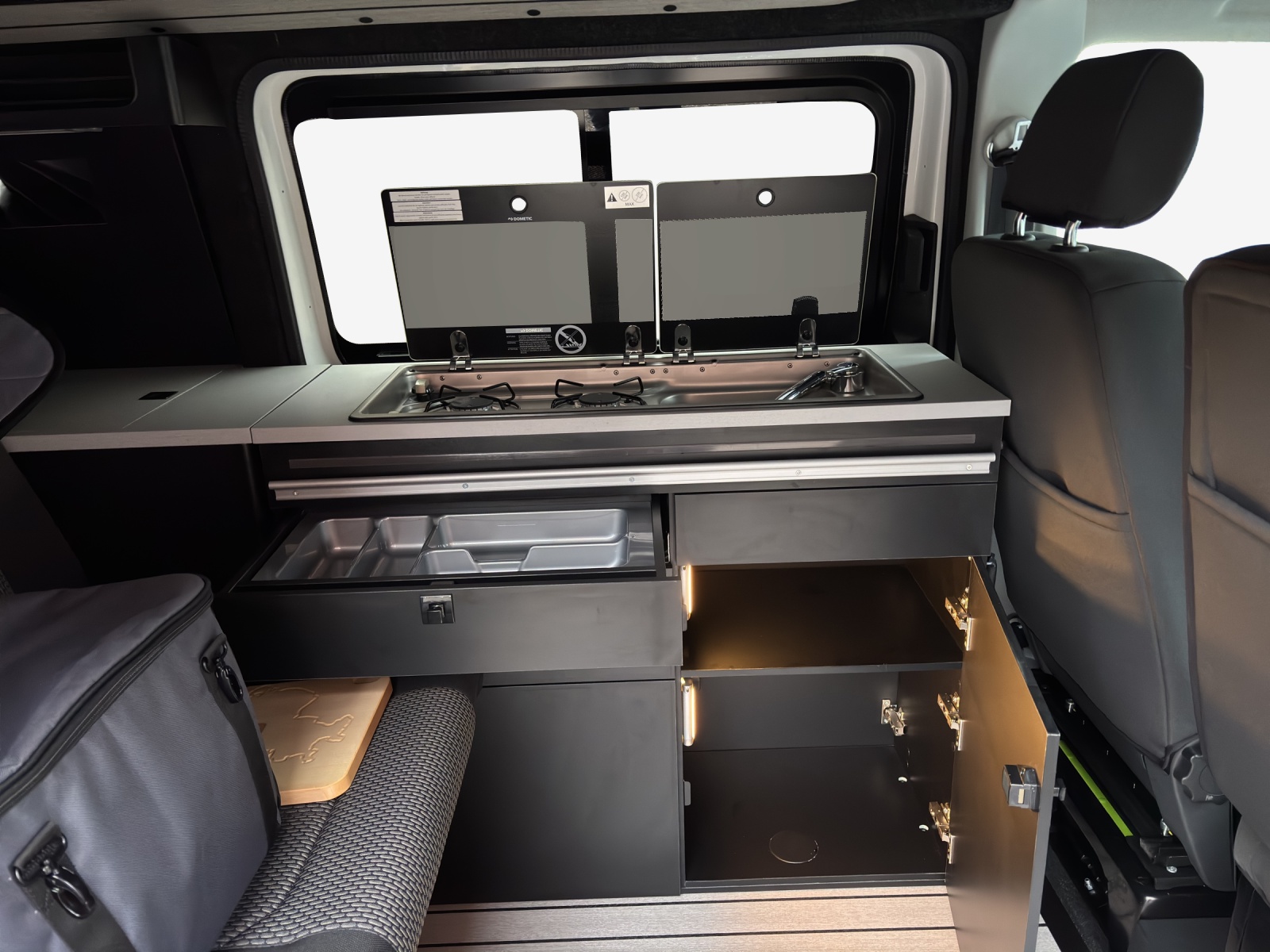 VW T6.1 2.0 TDI-image-8
