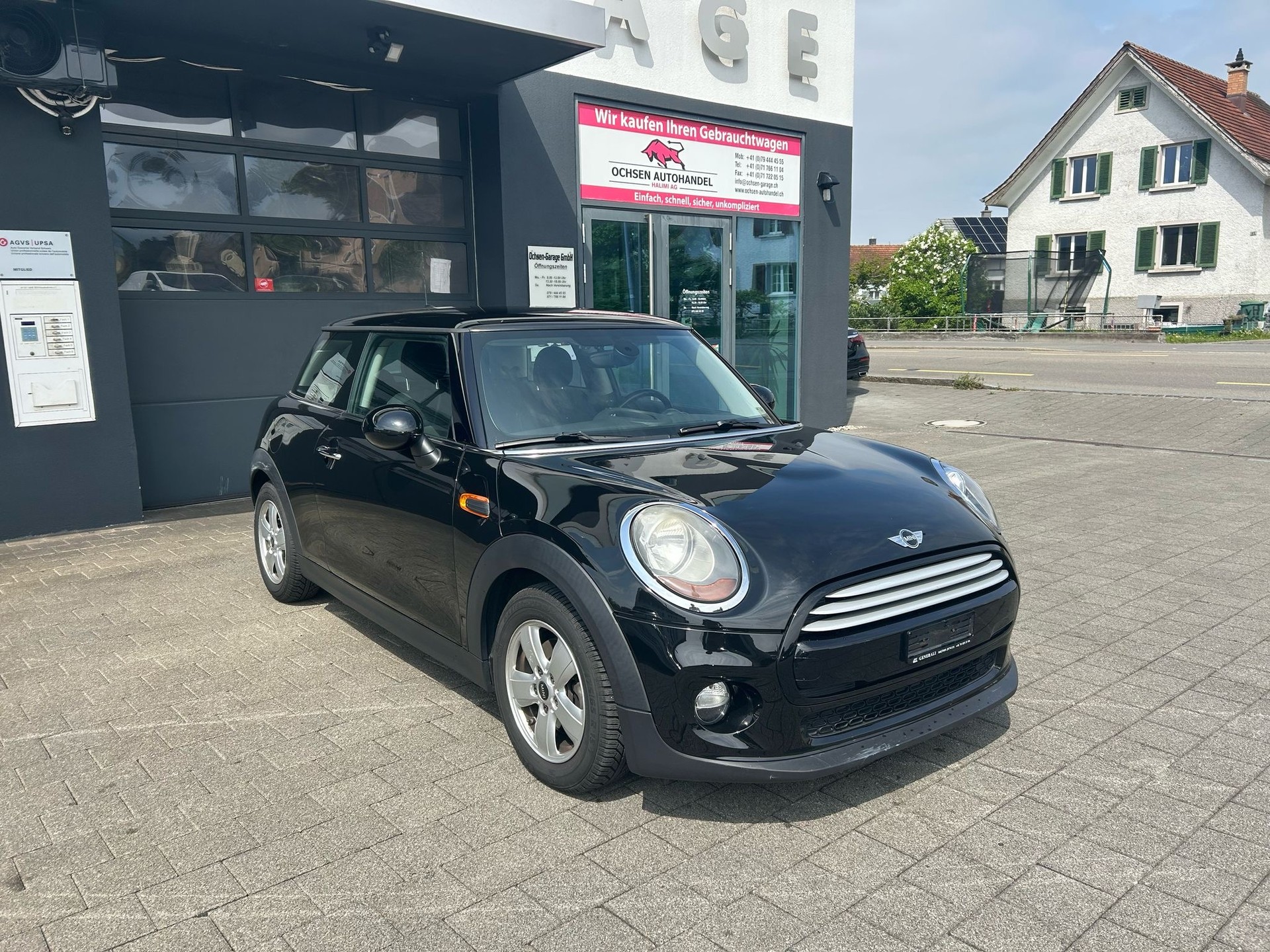 MINI Cooper-image-0