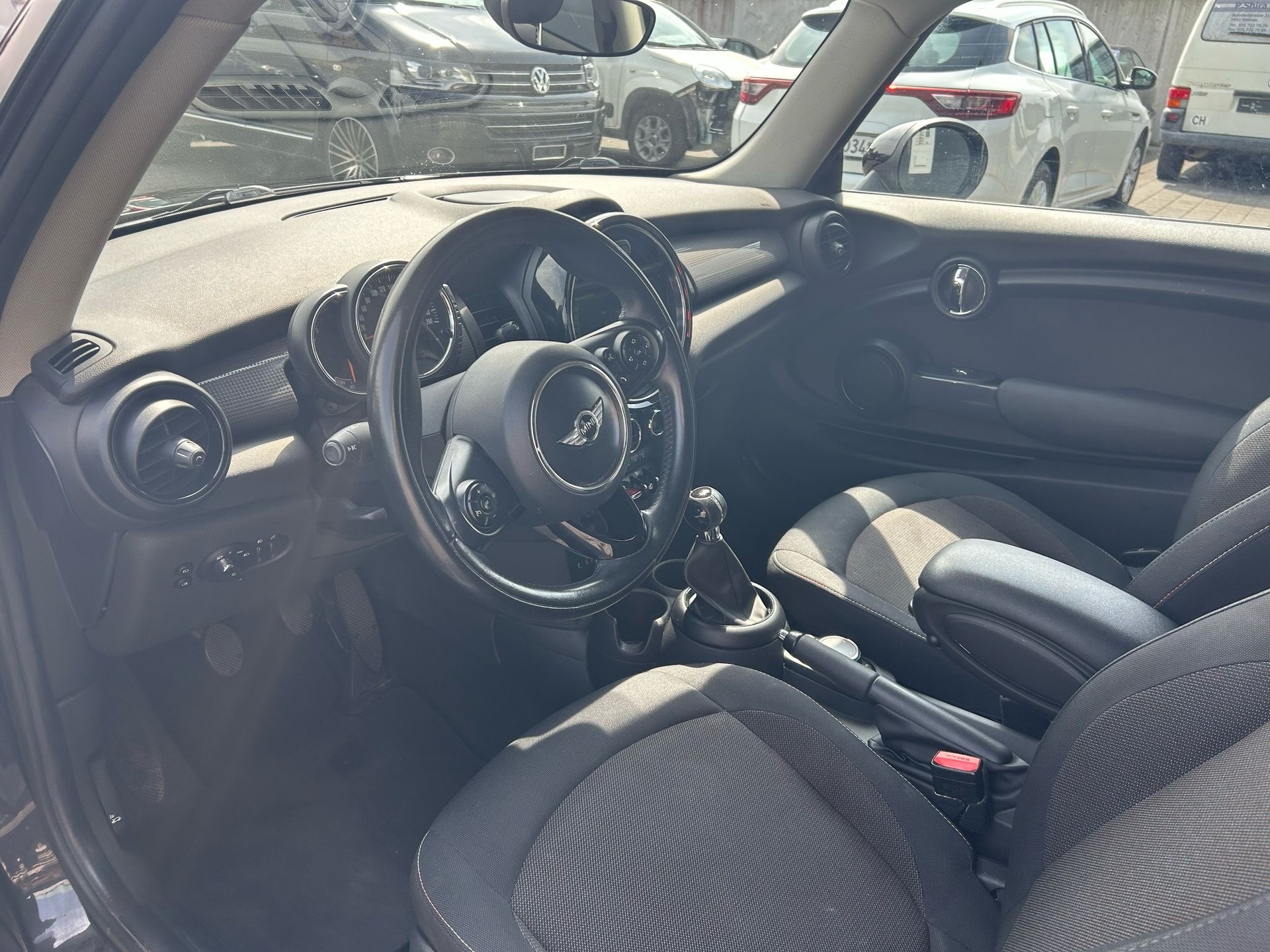 MINI Cooper-image-7
