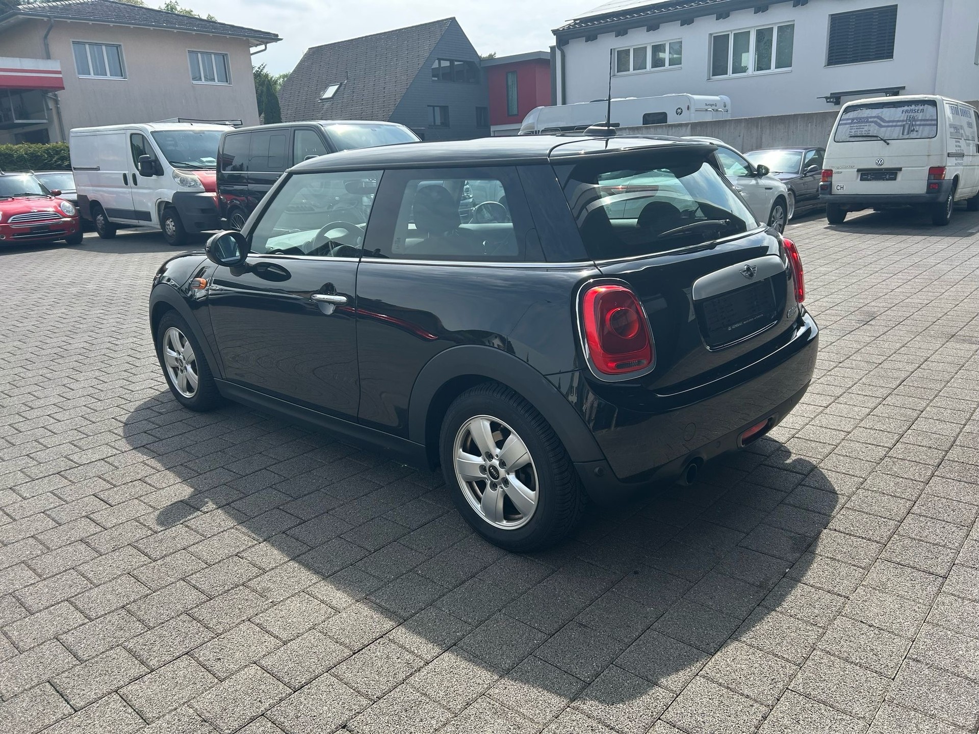 MINI Cooper-image-4