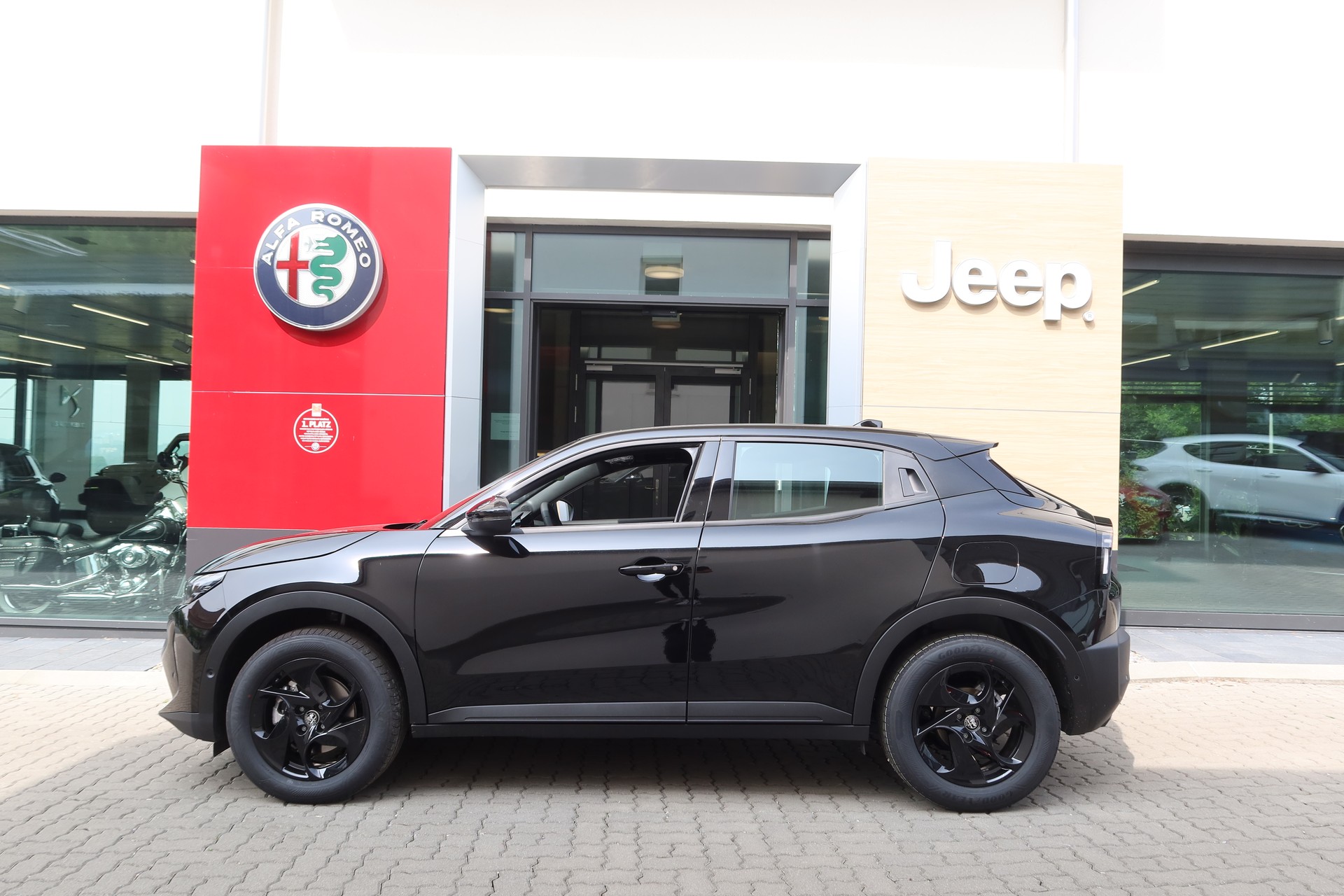 ALFA ROMEO Junior 1.2 Hybryd Junior-image-3