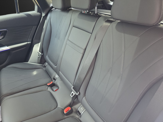 MERCEDES-BENZ GLC 300 de 4M 9G-Tronic-image-8