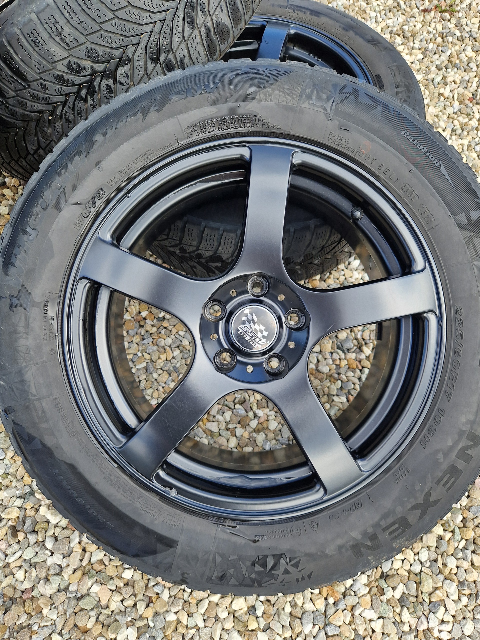 VW Tiguan 2.0 TDI SCR Comfortline 4Motion DSG-image-16