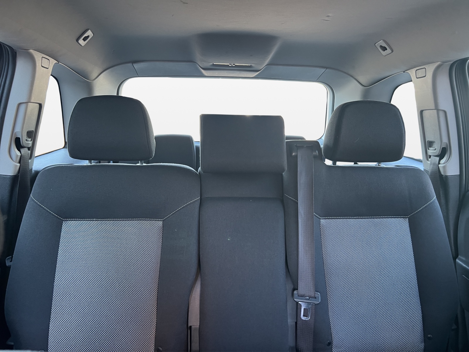 OPEL Zafira 2.2i 16V Cosmo Automatic-image-17