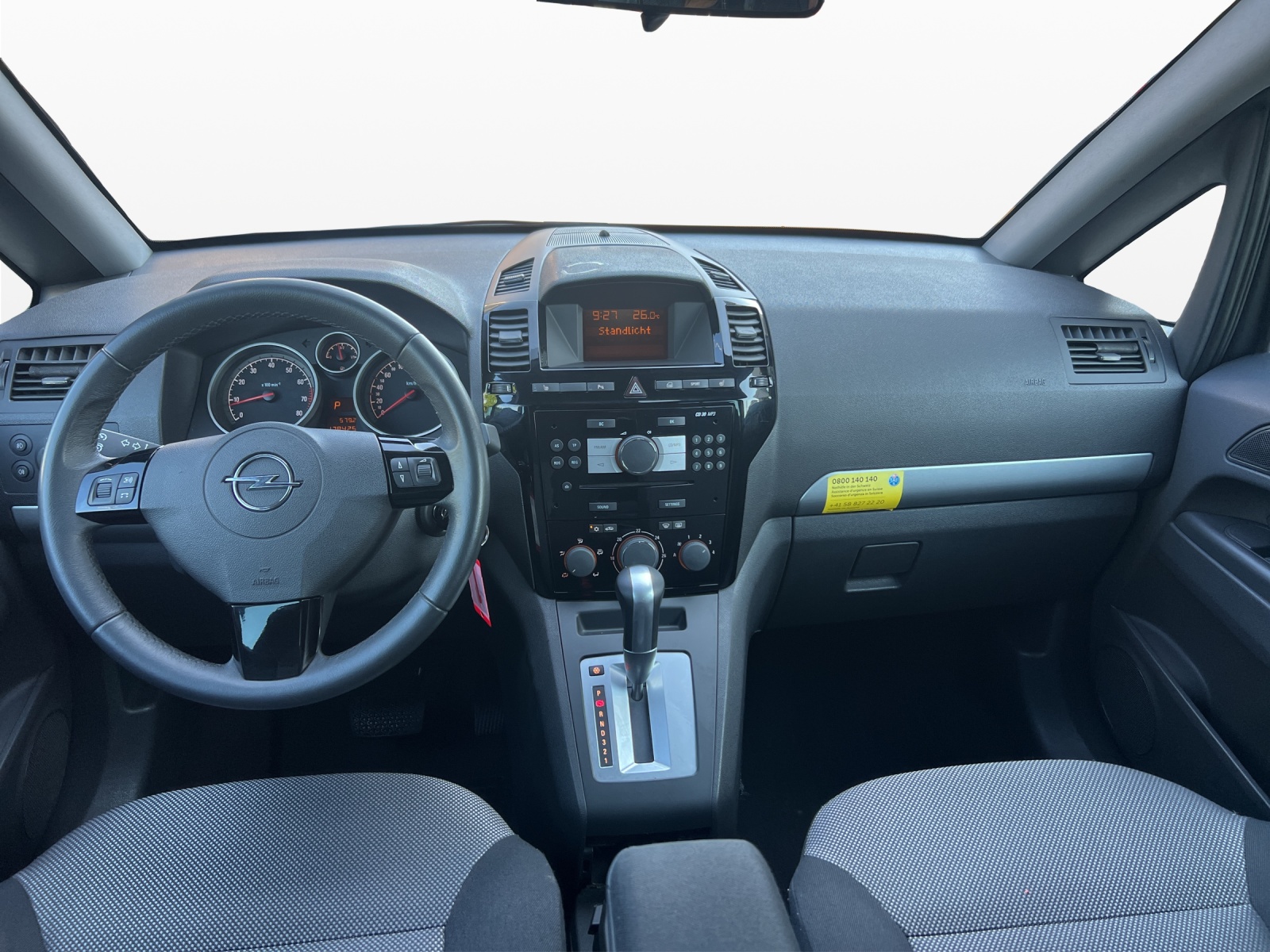 OPEL Zafira 2.2i 16V Cosmo Automatic-image-11