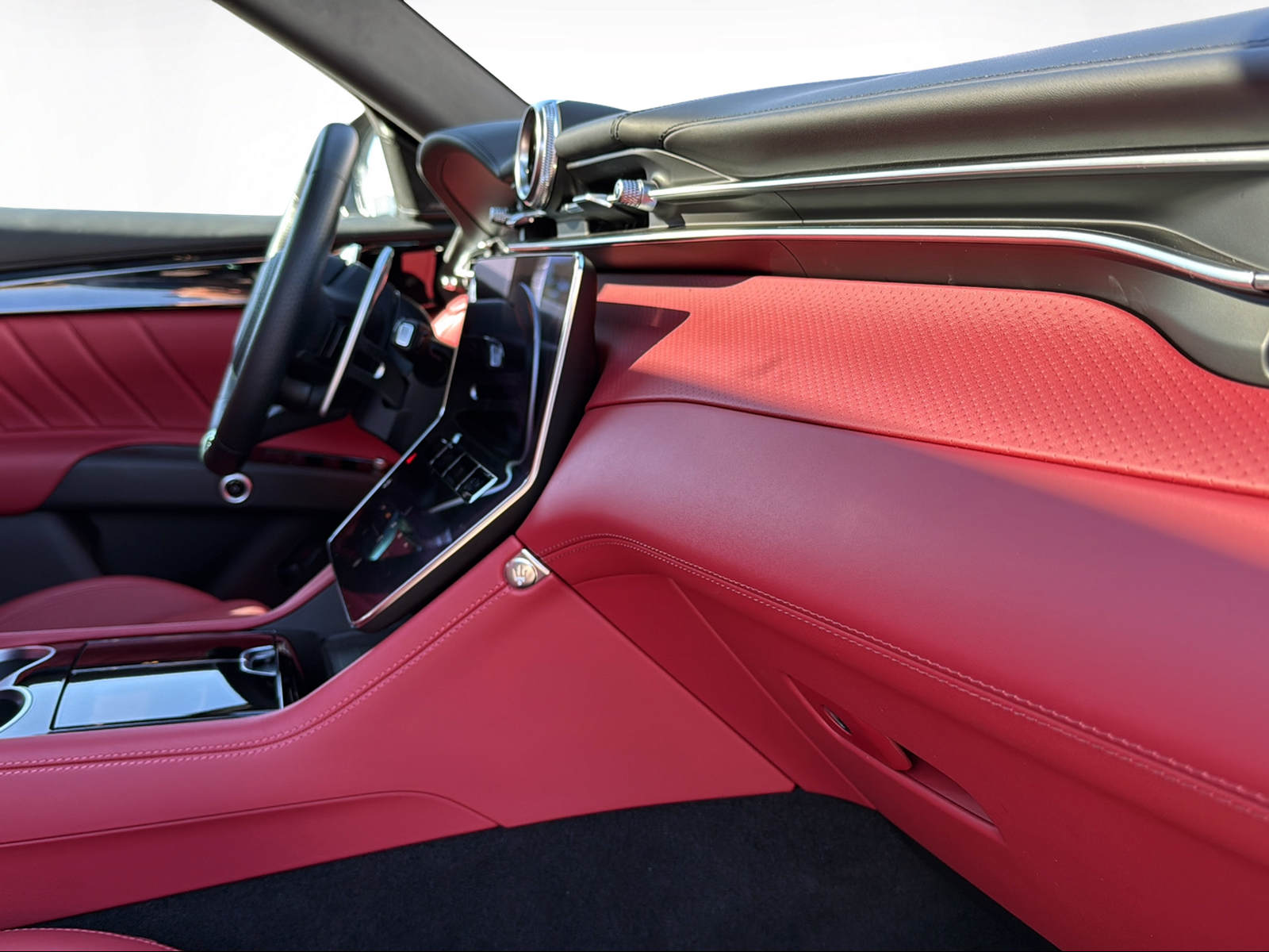 MASERATI Grecale 2.0 MHEV Modena Hybrid Automatica-image-11