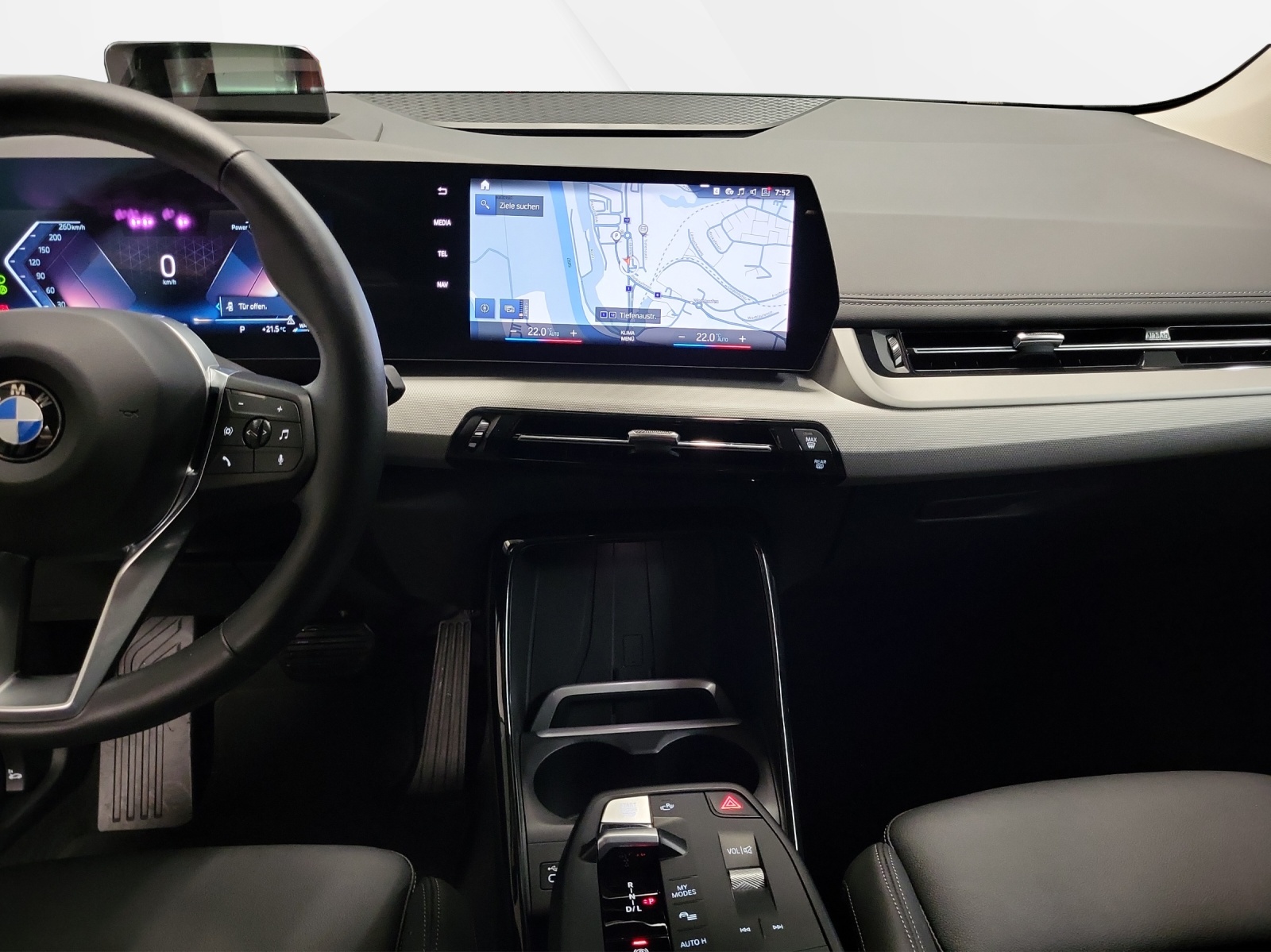 BMW 218d Active Tourer DKG-image-12