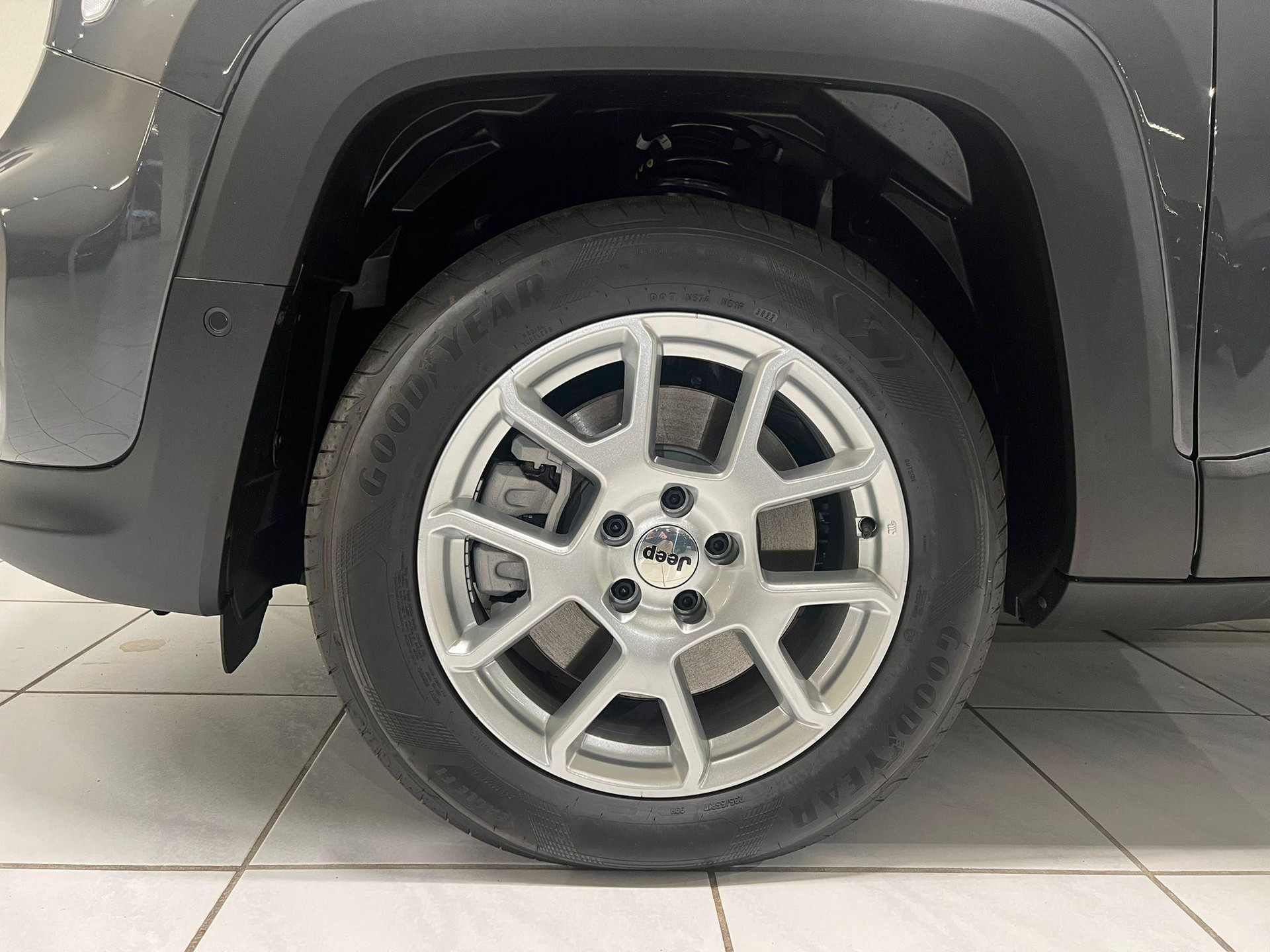 JEEP Renegade 1.3 Swiss Limited 4xe-image-5