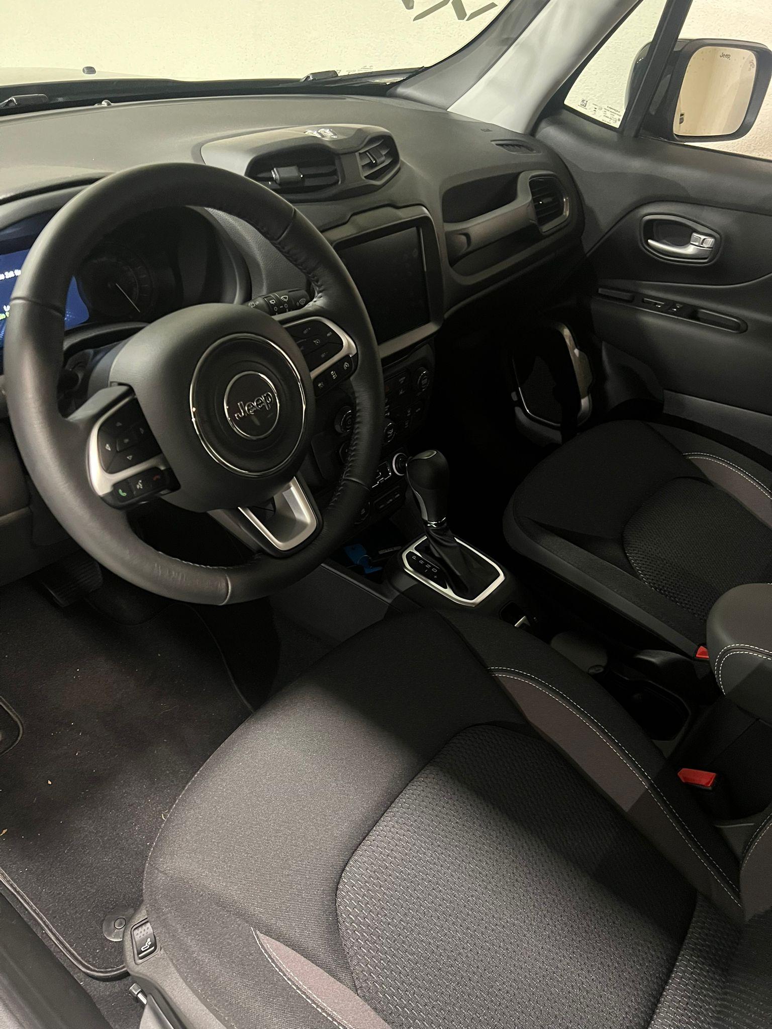 JEEP Renegade 1.3 Swiss Limited 4xe-image-7