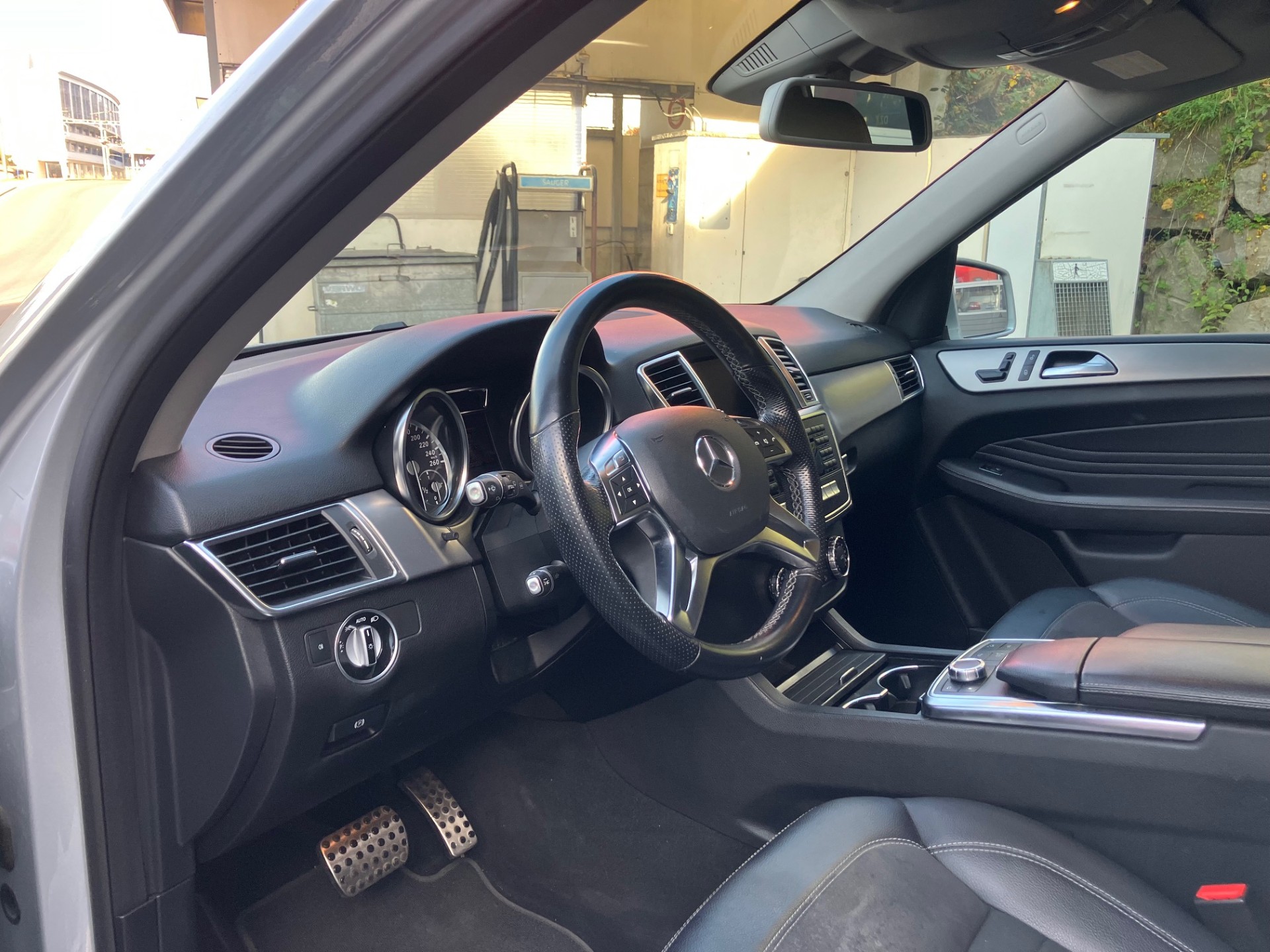 MERCEDES-BENZ ML 350 BlueTEC 4Matic AMG-Line-image-10