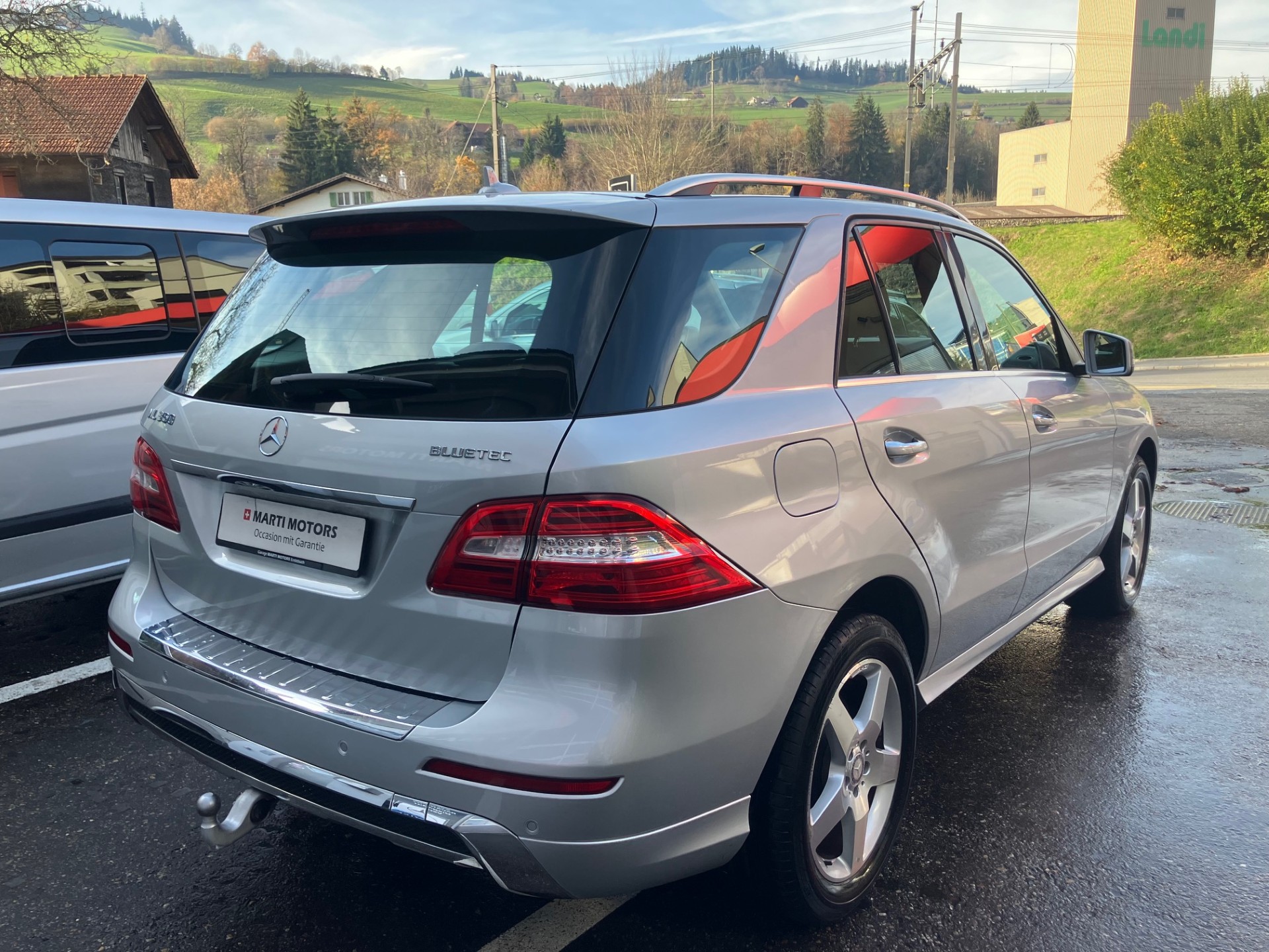 MERCEDES-BENZ ML 350 BlueTEC 4Matic AMG-Line-image-6