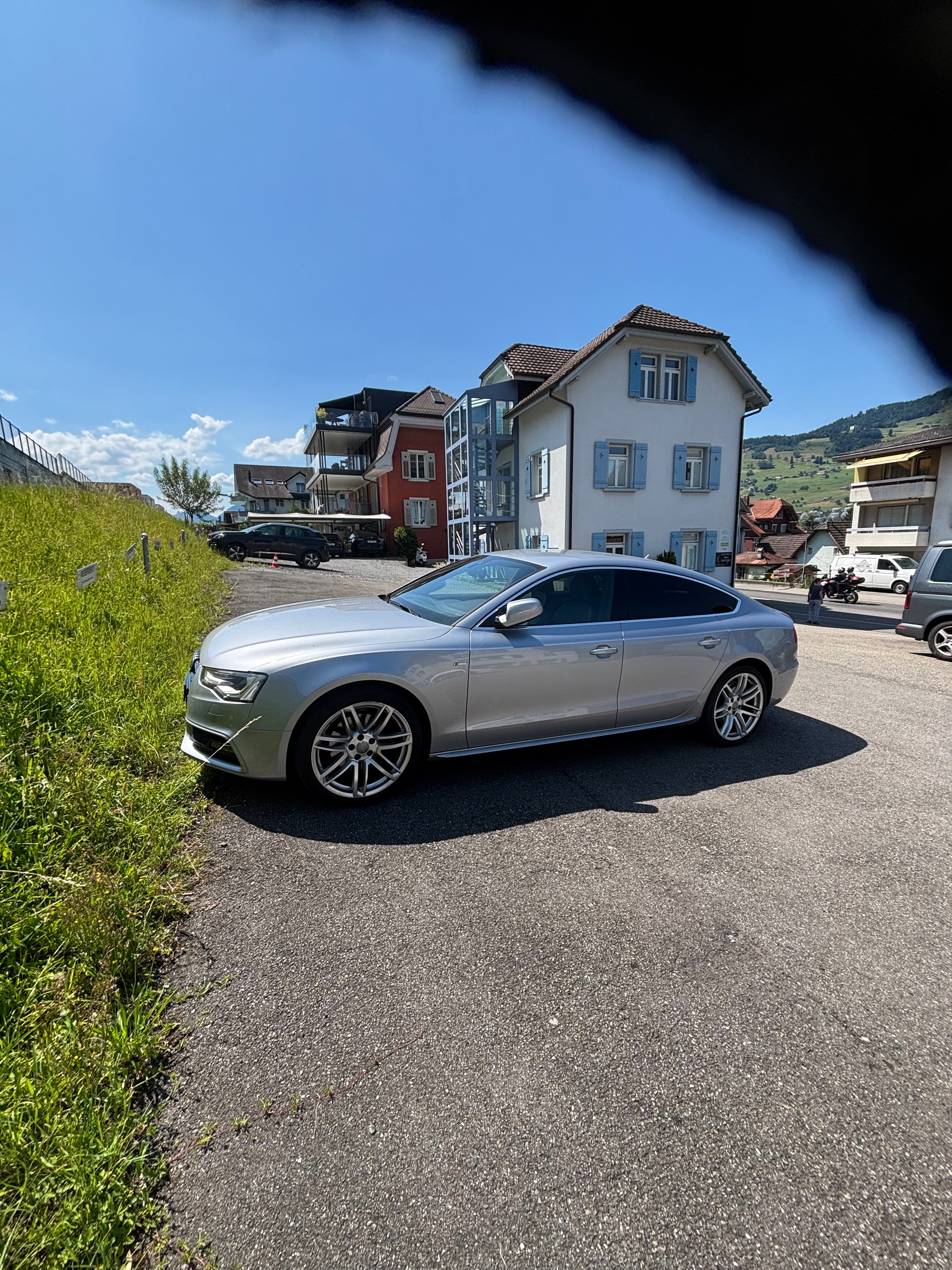 AUDI Sportback-image-0