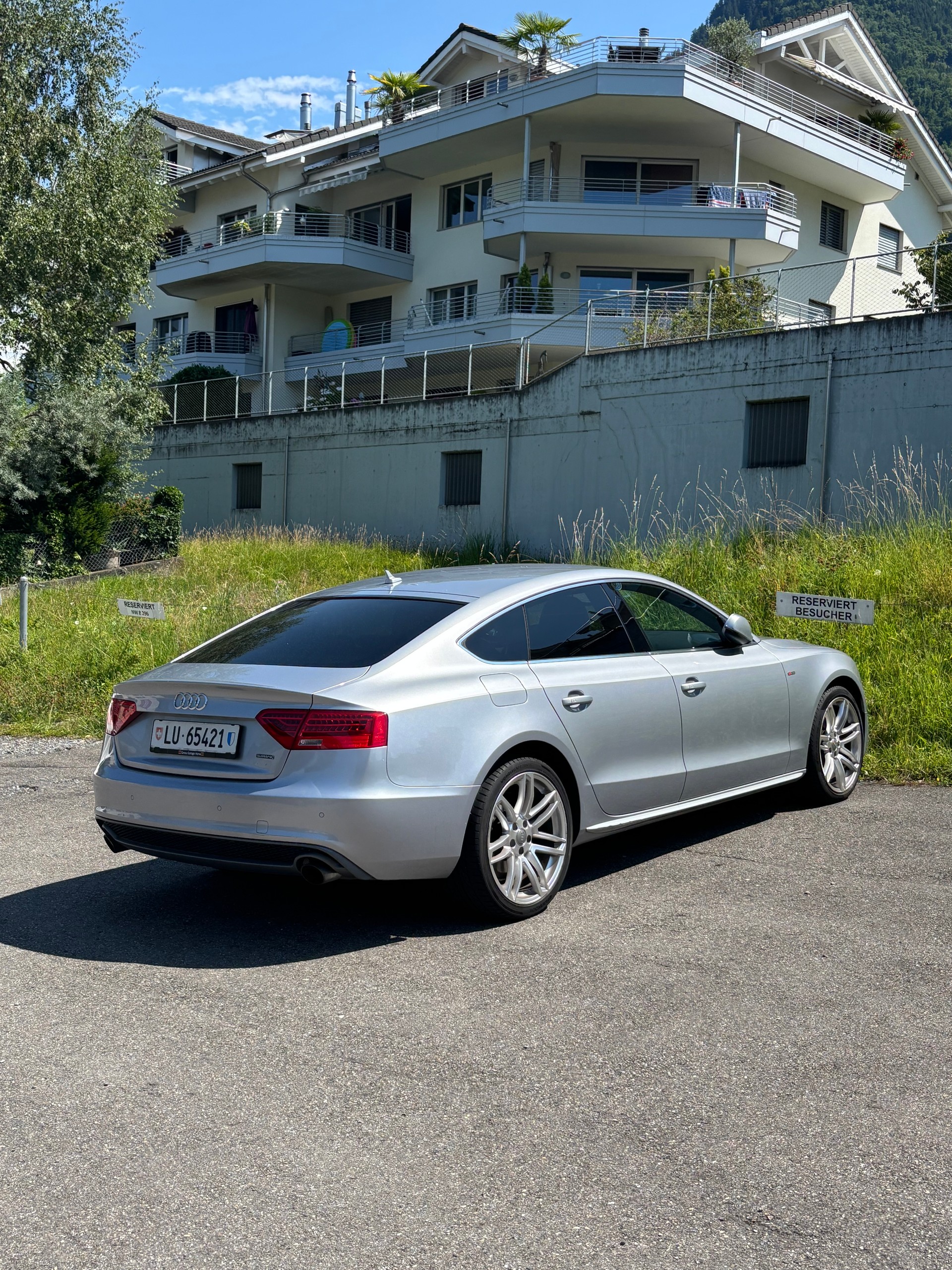 AUDI Sportback-image-2