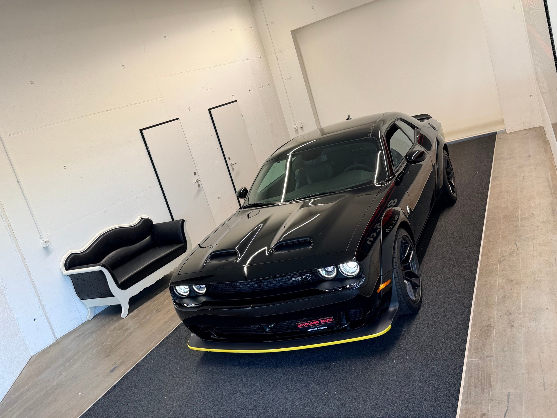 DODGE Challenger Hellcat Widebody Jailbreak 6.2 V8 Kompressor 727PS-showroom-element-3
