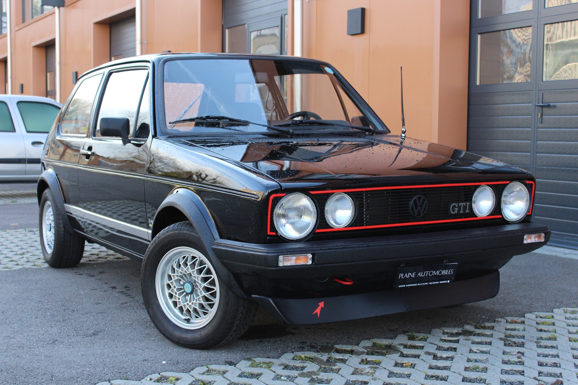 VW Golf 1800 GTI-image-3