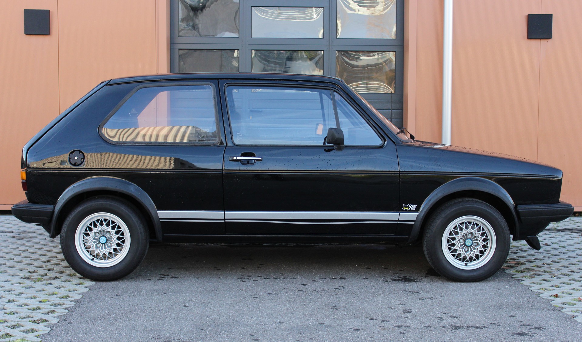VW Golf 1800 GTI-image-4