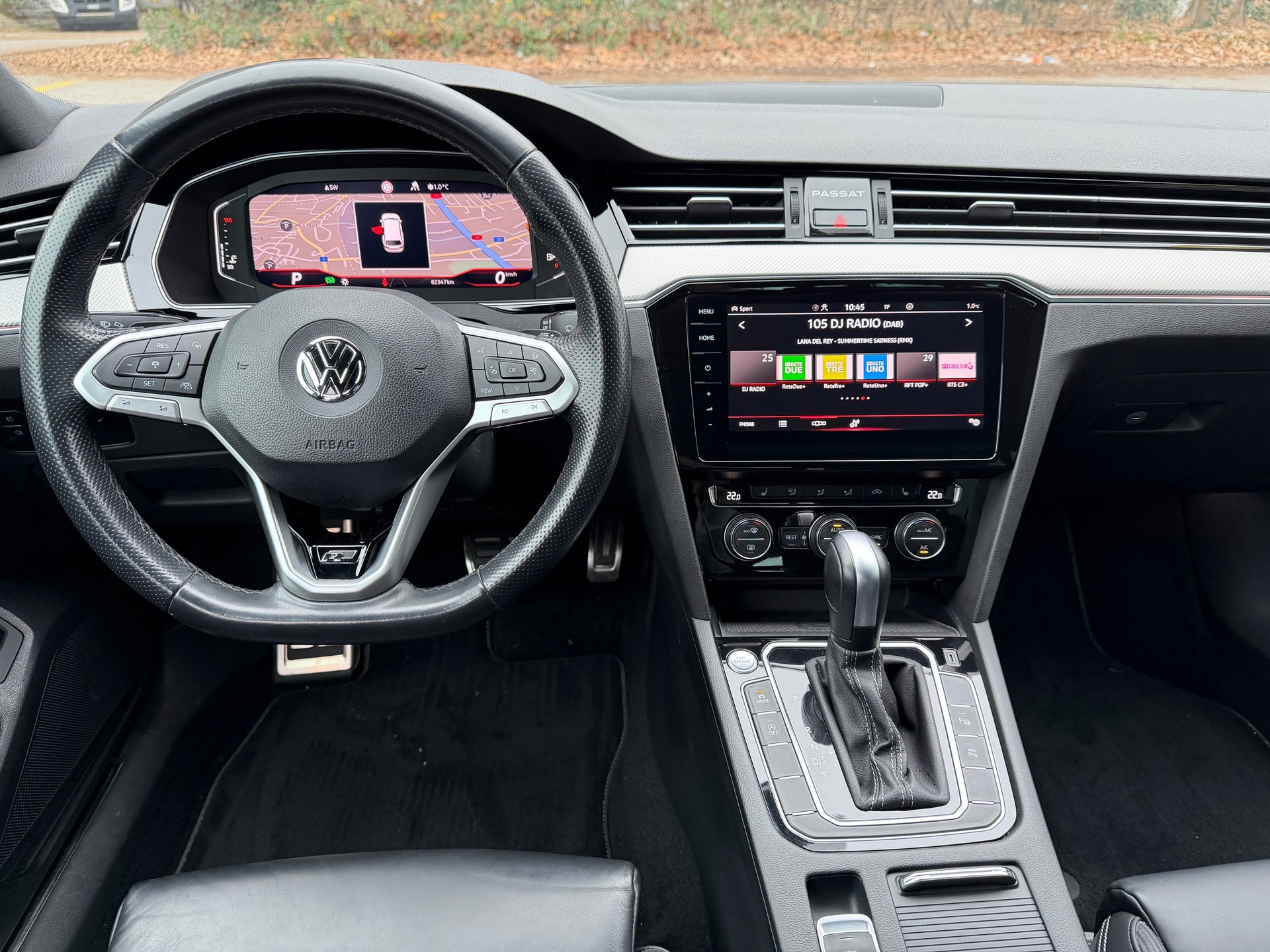 VW Passat Variant 2.0 TSI R-Line Edition 4Motion DSG-showroom-element-3
