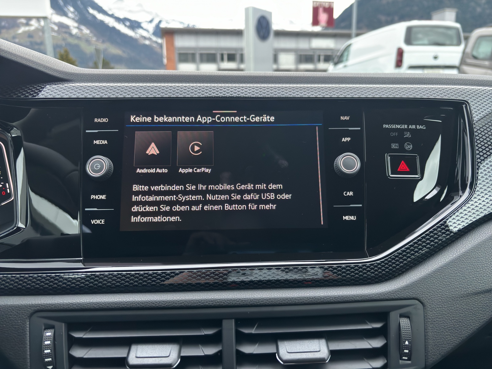 VW Polo 1.0 TSI Life DSG-image-13