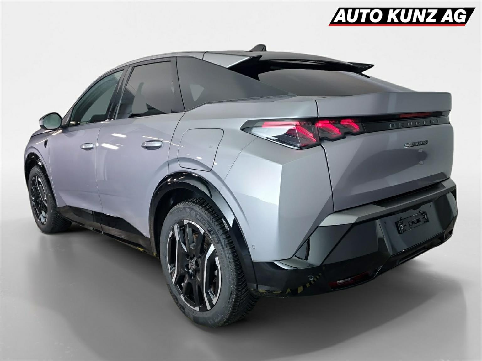 PEUGEOT 3008 73kWh GT-showroom-element-1