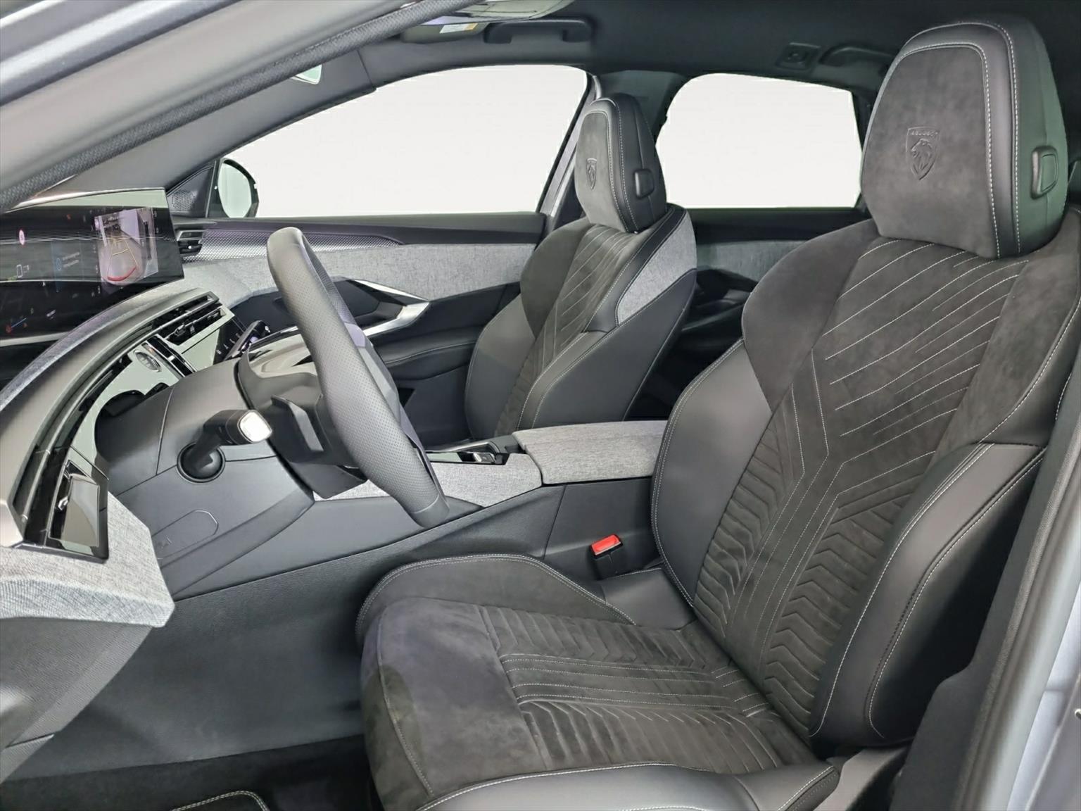 PEUGEOT 3008 73kWh GT-image-4