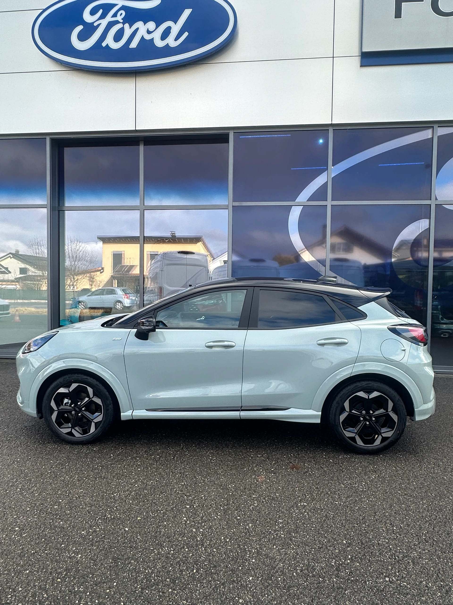FORD Puma 1.0 EcoB Hybrid 125 ST-Li ST-Line X/125CV/Aut.-image-2